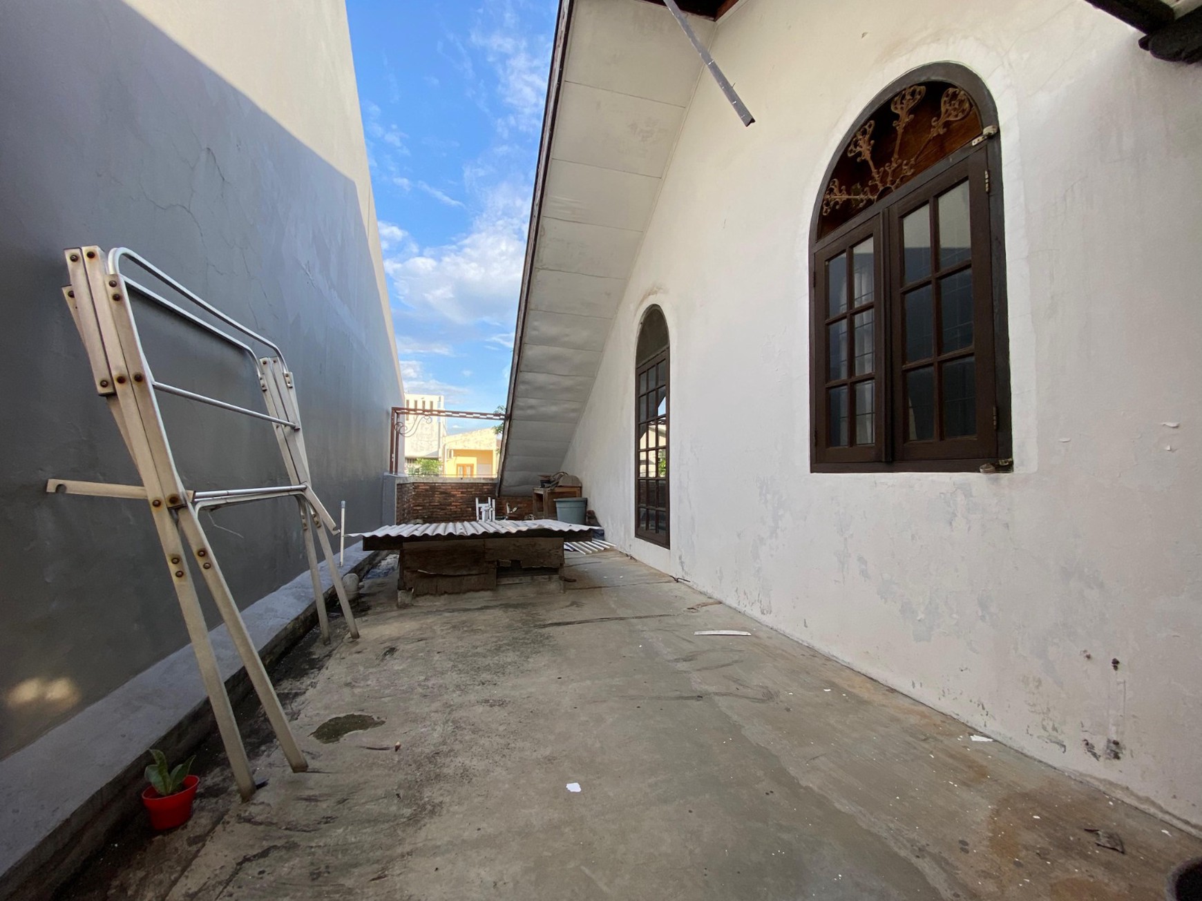 Cinere megapolitan rumah 1 lantai 4 kamar tidur