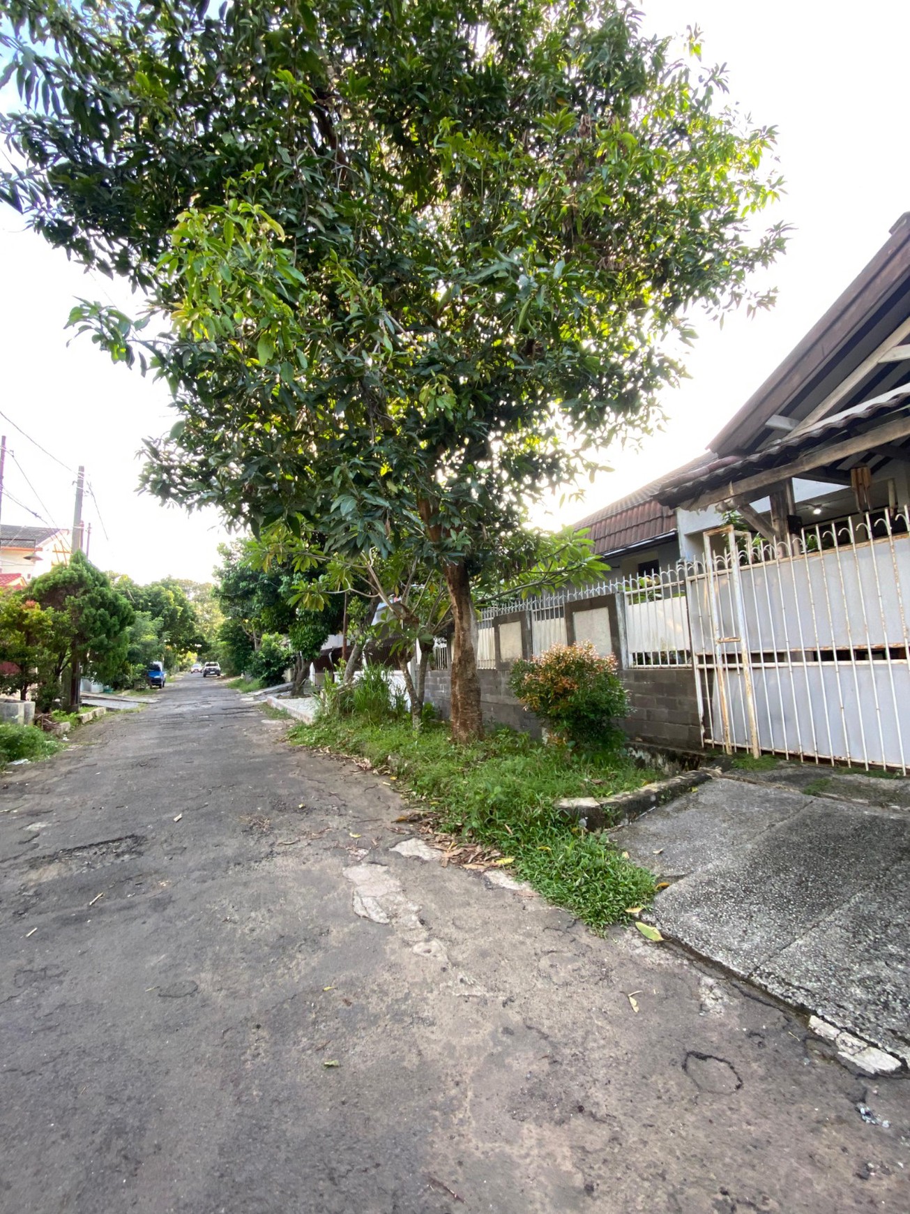 Cinere megapolitan rumah 1 lantai 4 kamar tidur