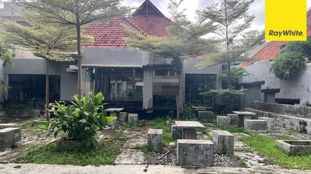 Dijual Rumah di Jalan Anwari Tegalsari Surabaya Pusat