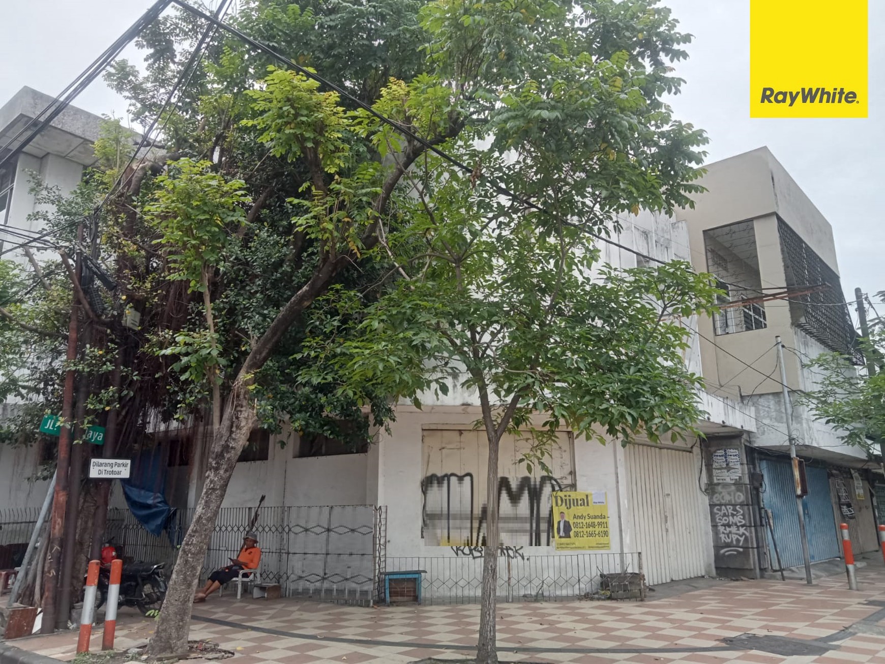 Dijual Ruko 3 lantai di Nol Jalan Pandegiling Surabaya Pusat