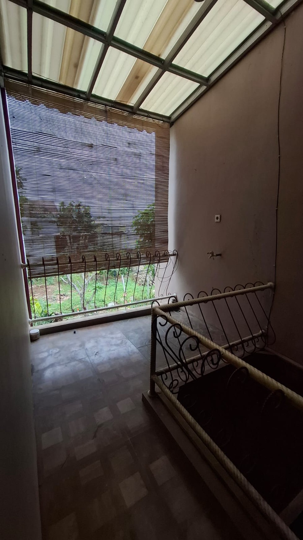 Cinere meruyung rumah disewakan dikontrakan dalam komplek