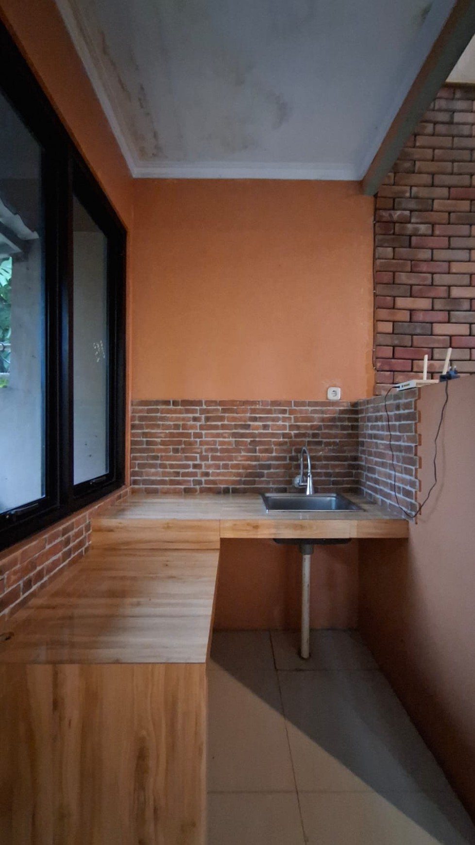 Cinere meruyung rumah disewakan dikontrakan dalam komplek