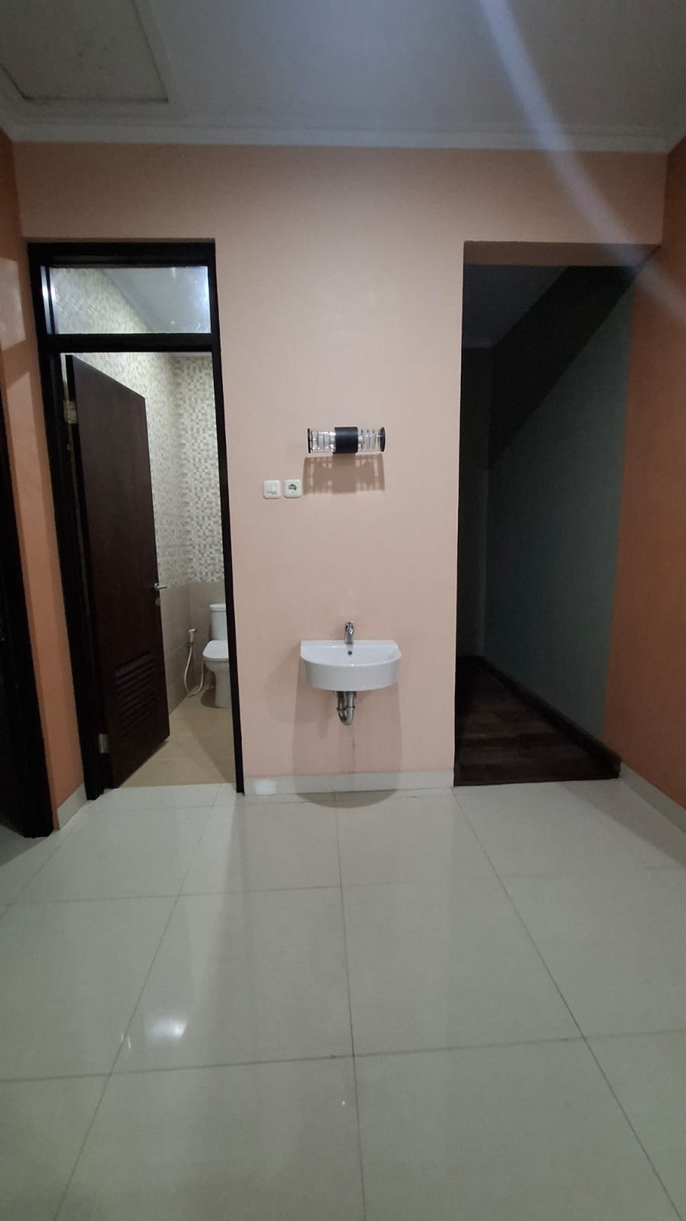 Cinere meruyung rumah disewakan dikontrakan dalam komplek