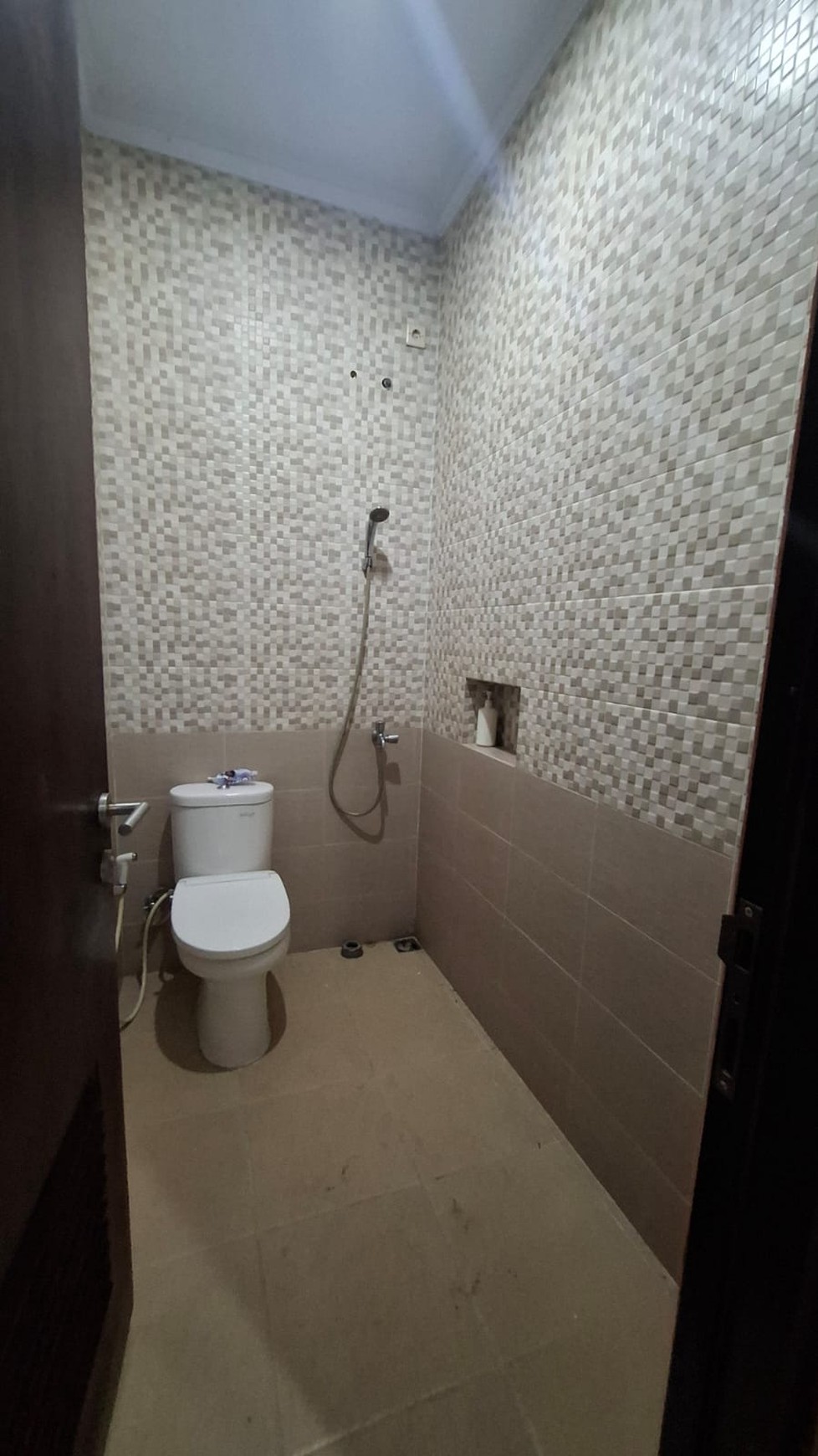 Cinere meruyung rumah disewakan dikontrakan dalam komplek