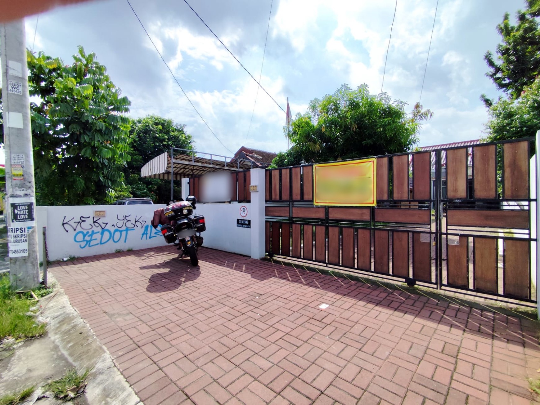 Rumah Tinggal 4 kamar Tidur Lokasi Dekat SMK 1 Kasihan Patangpuluhan Wirobrajan Yogyakarta