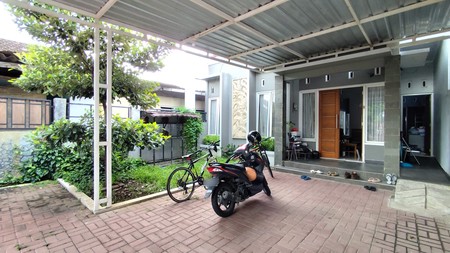 Rumah Tinggal 4 kamar Tidur Lokasi Dekat SMK 1 Kasihan Patangpuluhan Wirobrajan Yogyakarta