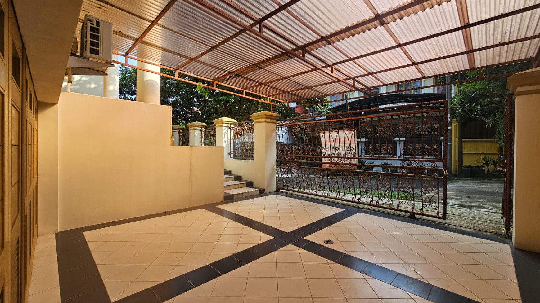 Cinere bukit cinere indah rumah 4 kamar tidur layout plong