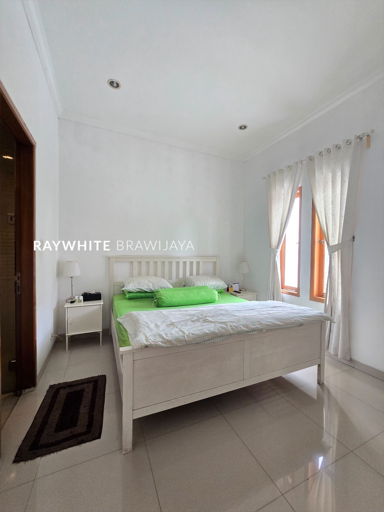 Rumah Siap Huni Dalam Townhouse Lingkungan Tenang Area Kebagusan Ragunan