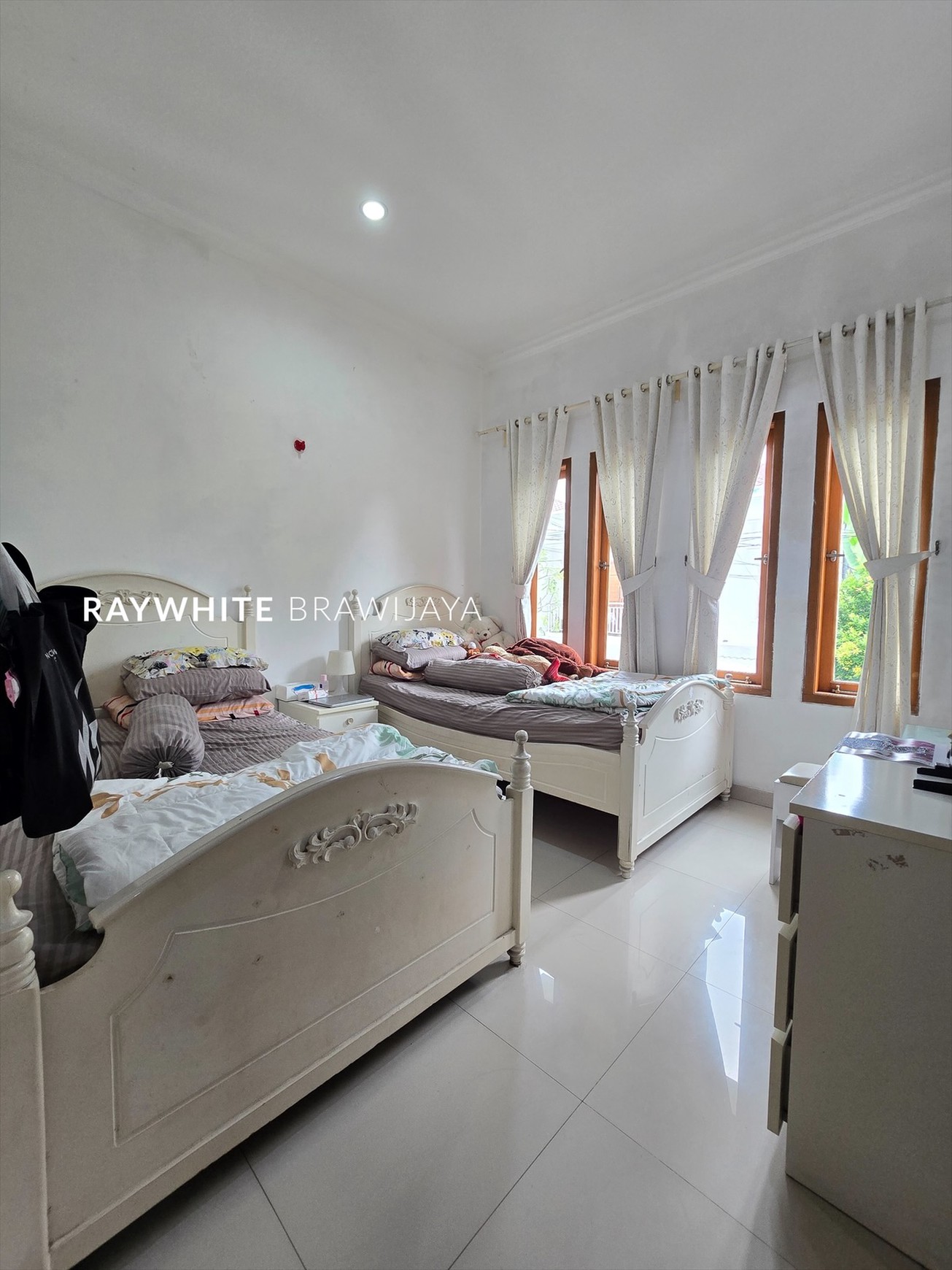 Rumah Siap Huni Dalam Townhouse Lingkungan Tenang Area Kebagusan Ragunan