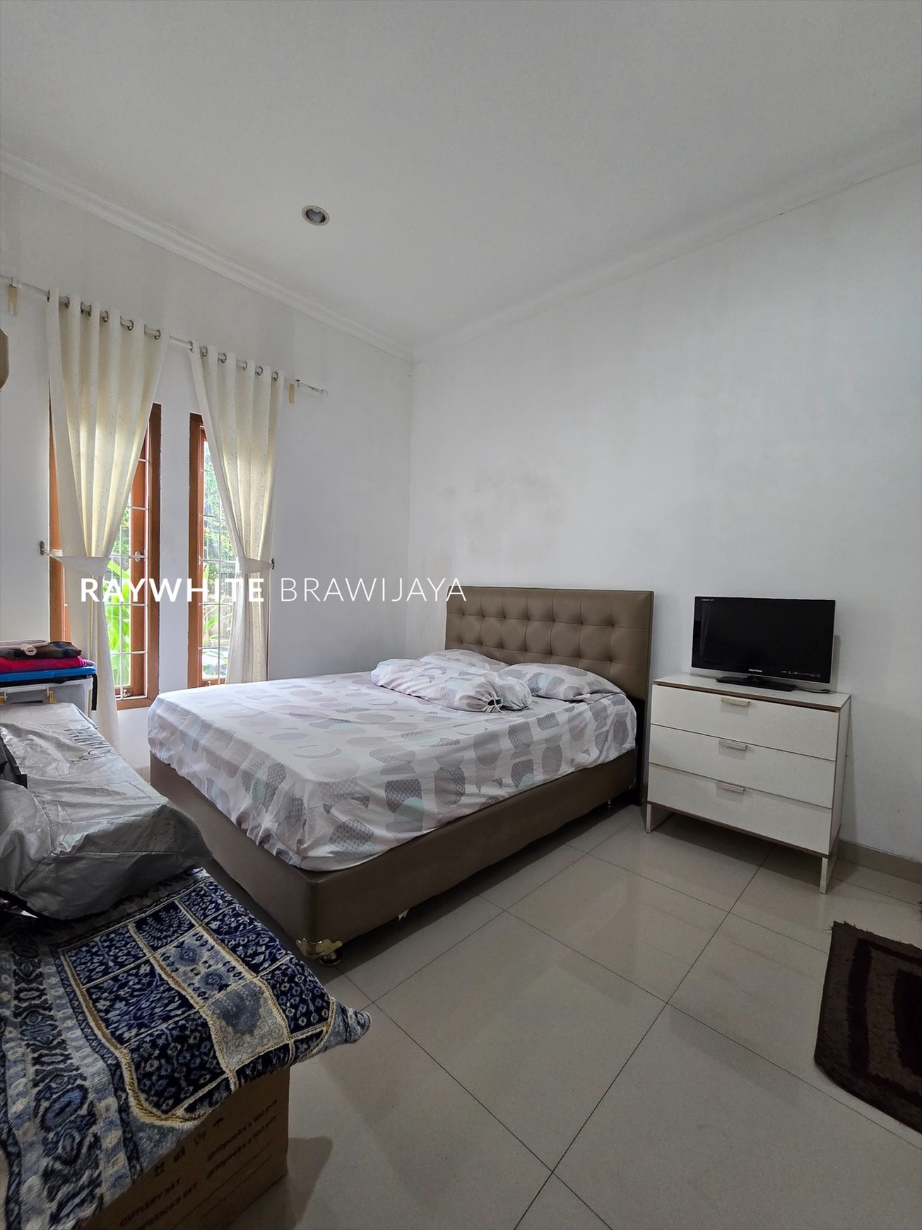 Rumah Siap Huni Dalam Townhouse Lingkungan Tenang Area Kebagusan Ragunan