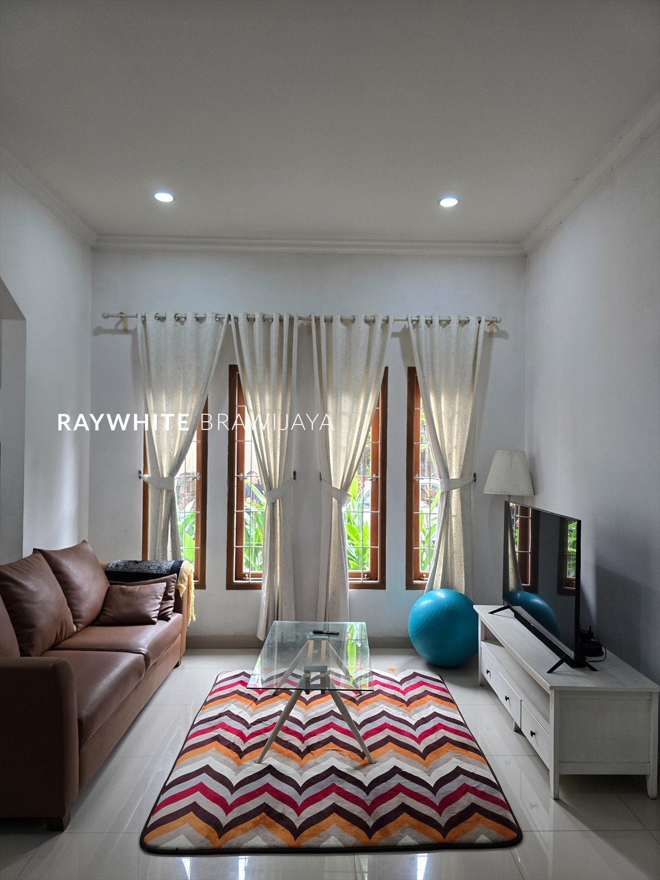 Rumah Siap Huni Dalam Townhouse Lingkungan Tenang Area Kebagusan Ragunan