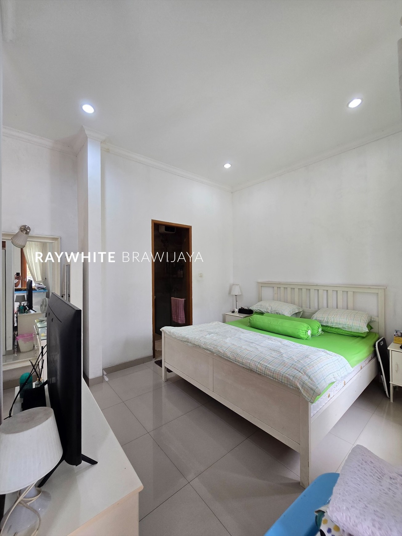 Rumah Siap Huni Dalam Townhouse Lingkungan Tenang Area Kebagusan Ragunan