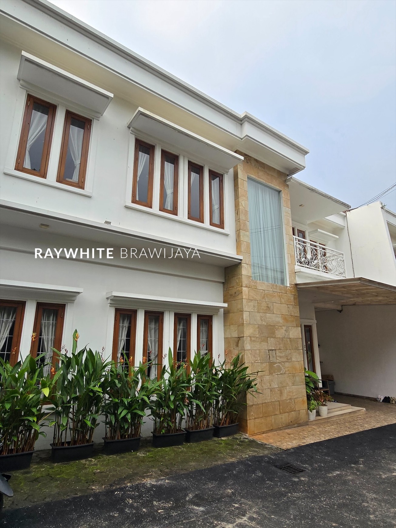 Rumah Siap Huni Dalam Townhouse Lingkungan Tenang Area Kebagusan Ragunan