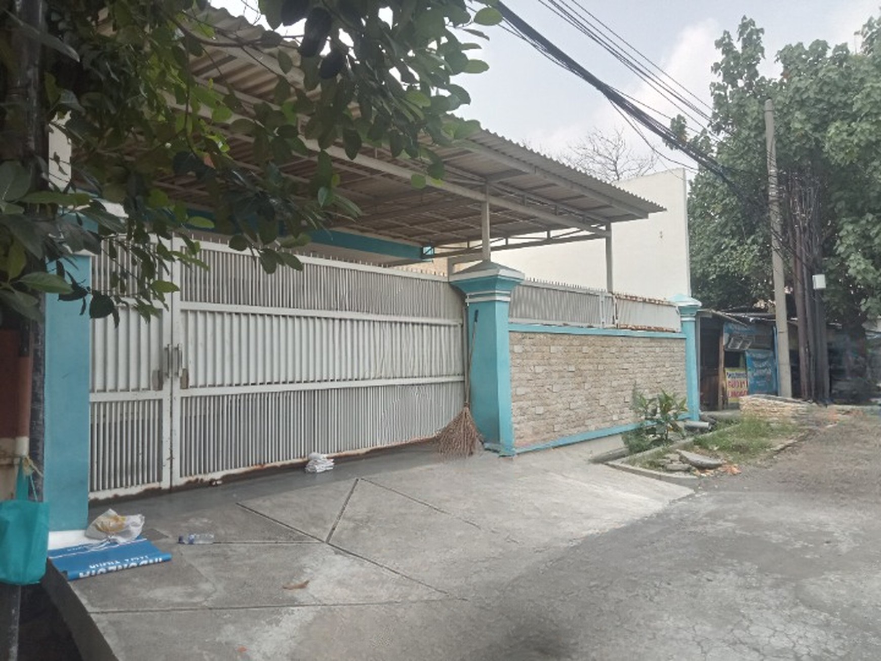 Rumah Dijual gayung sari barat 7 M nego