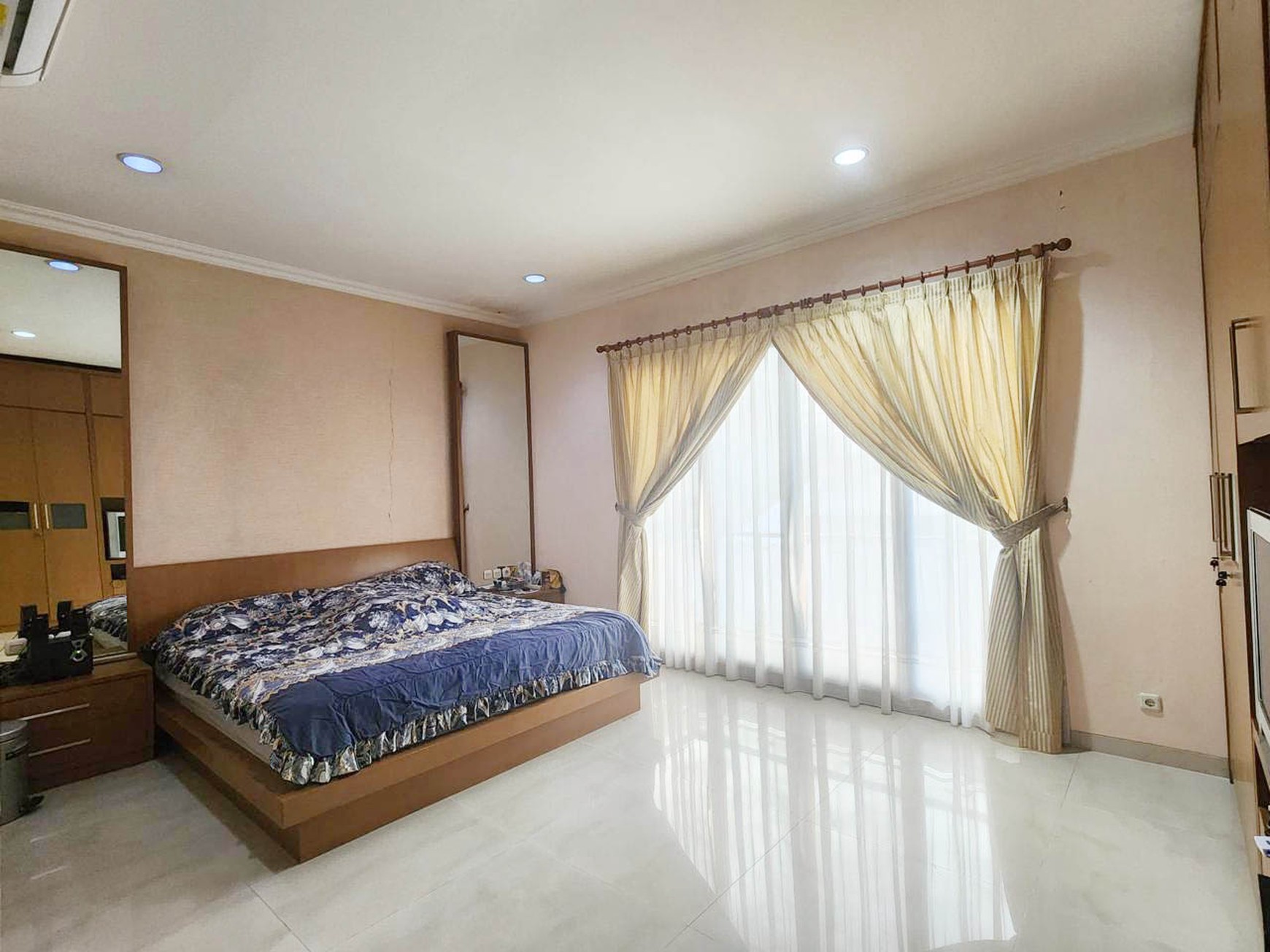 Rumah Hoek Petojo Sabangan, Jakarta Pusat
