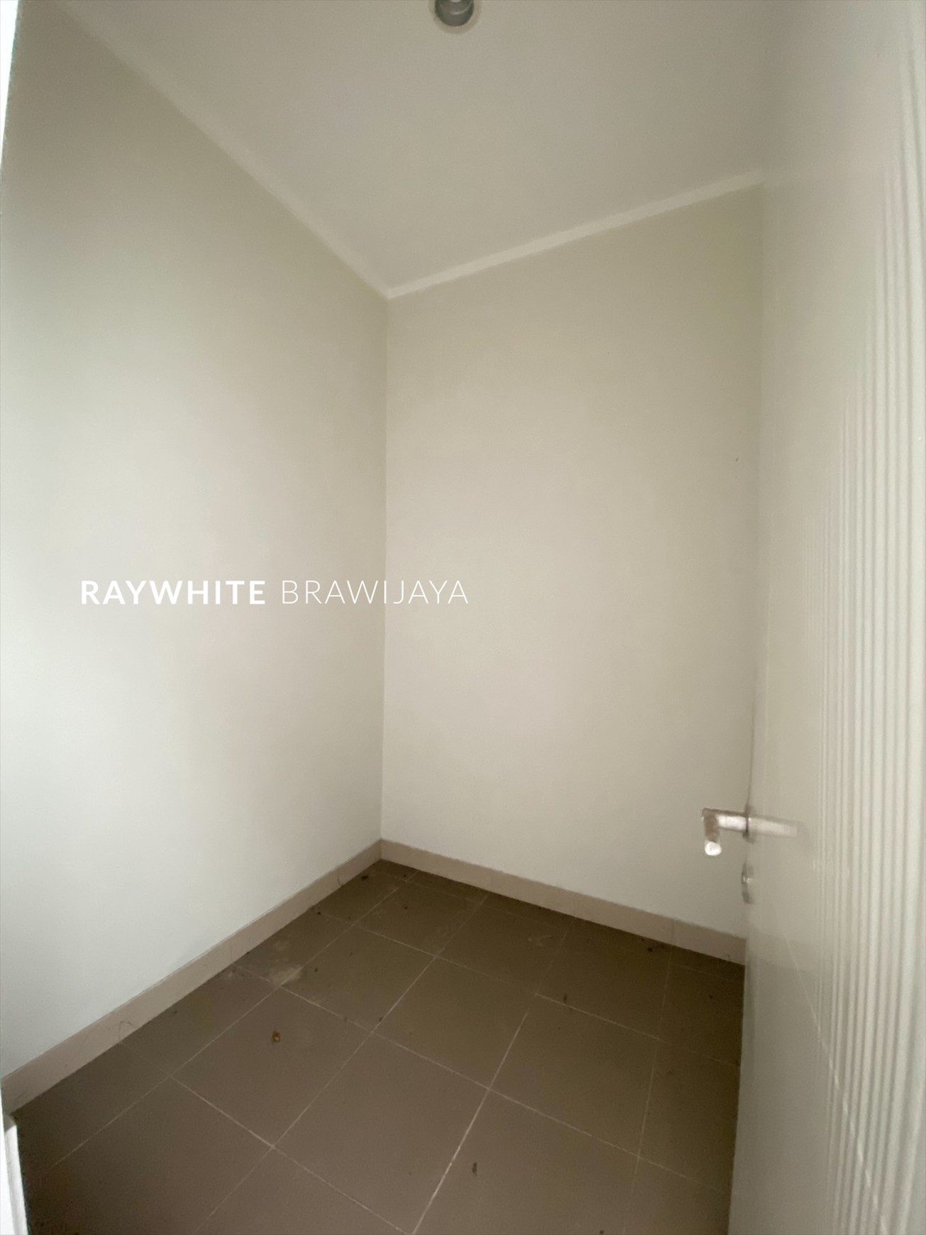 Brand New House Cluster Discovery Bintaro Sektor 9
