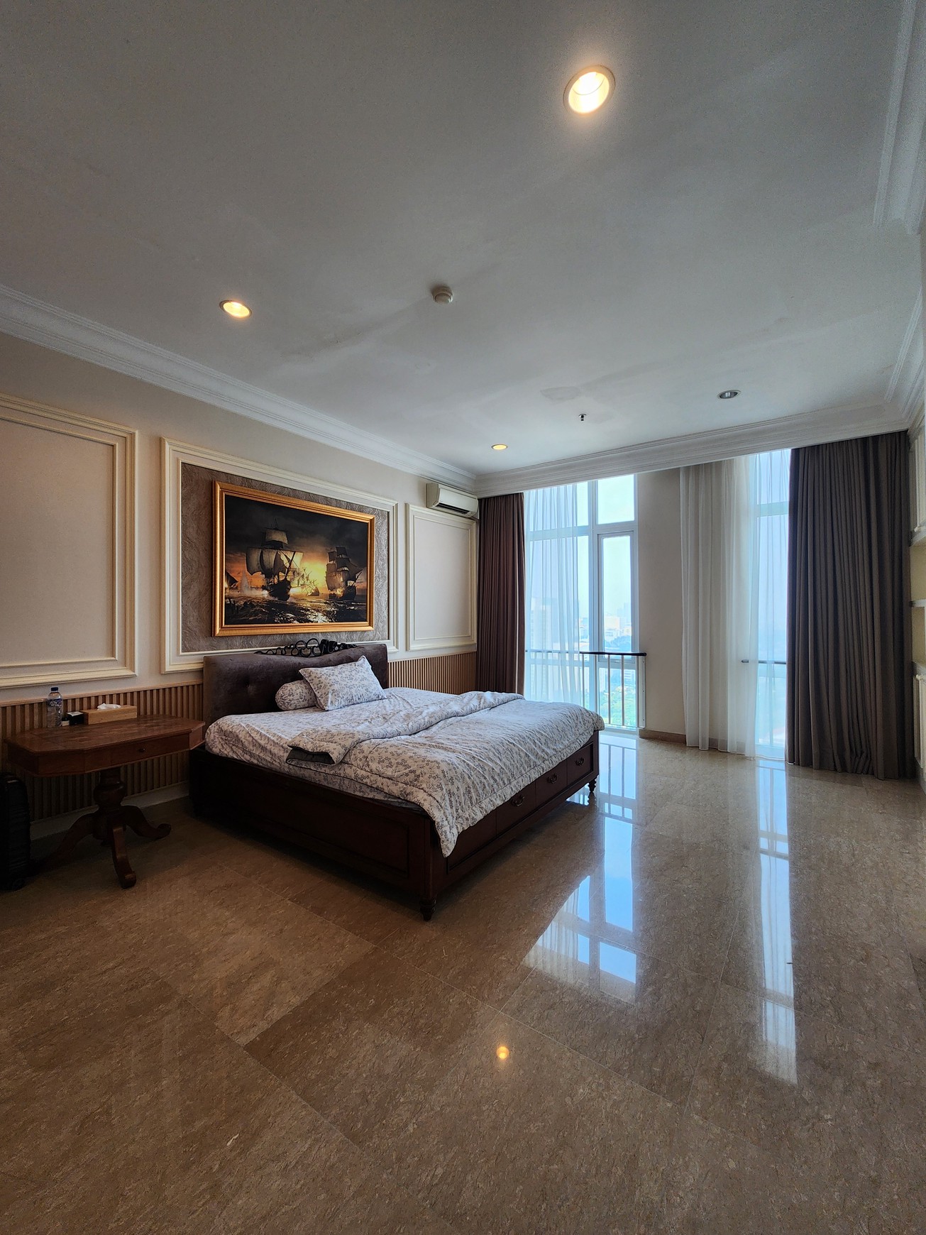 Senayan Residence Penthouse mewah dan viewnya menakjubkan hanya ada 1 di daerah Senayan