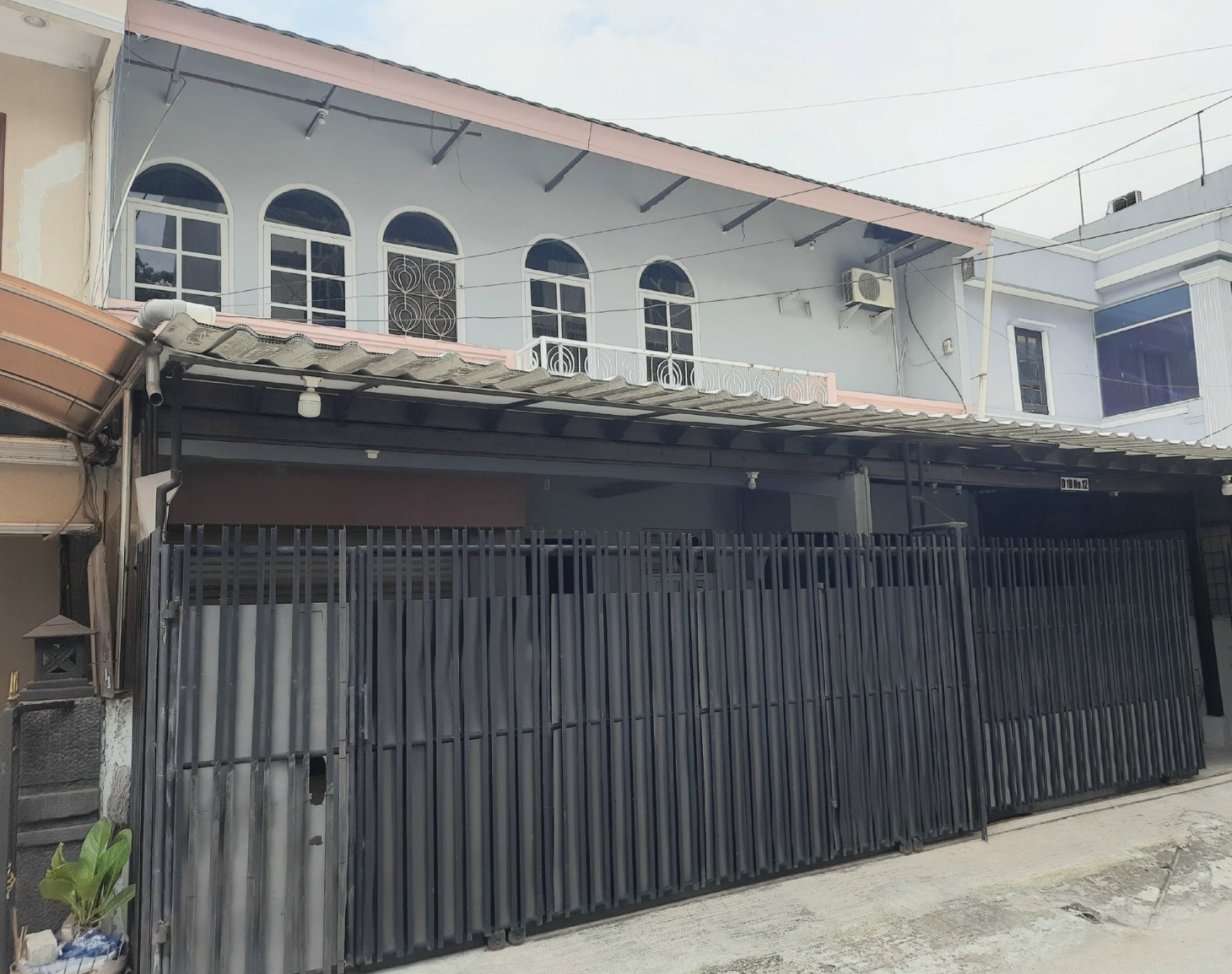Rumah 2 lantai ,harga nego lokasi tenang dan Aman di Sunter