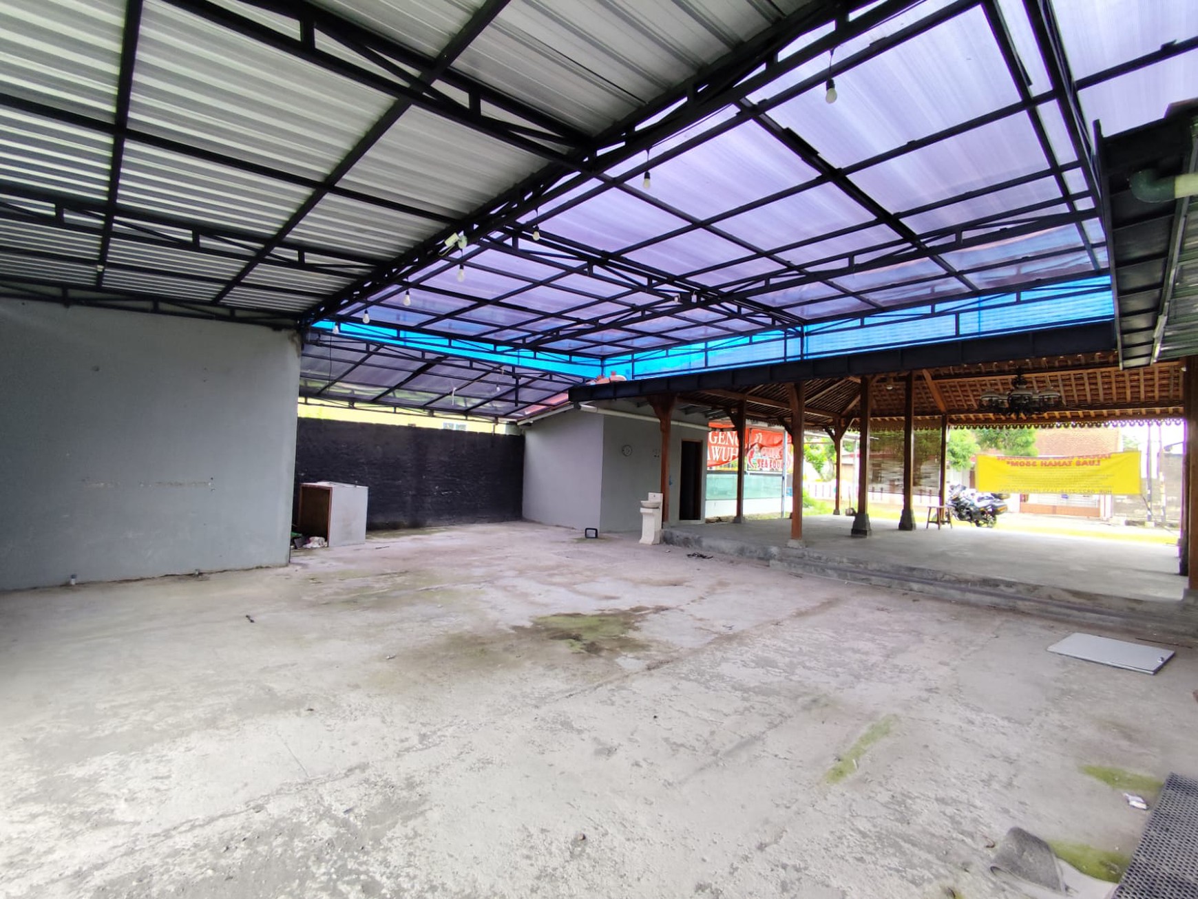 Disewakan Tanah & Joglo Cocok Untuk Usaha Lokasi Dekat PAsar Sambilegi Maguwoharjo Depok Sleman
