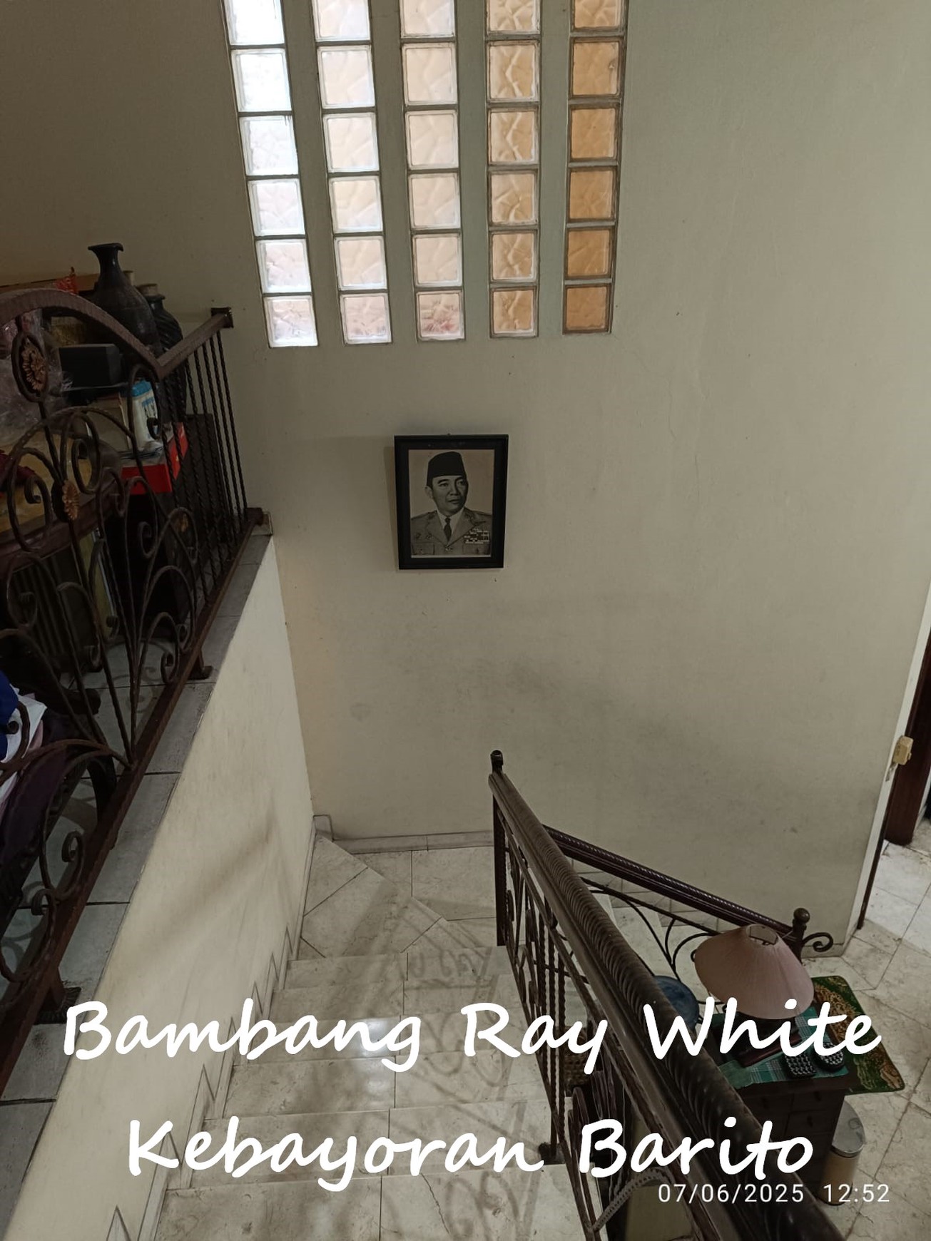 Dijual Rumah 2 Lantai Beserta Kos-Kosan di Bendungan HIlir, Jakarta Pusat