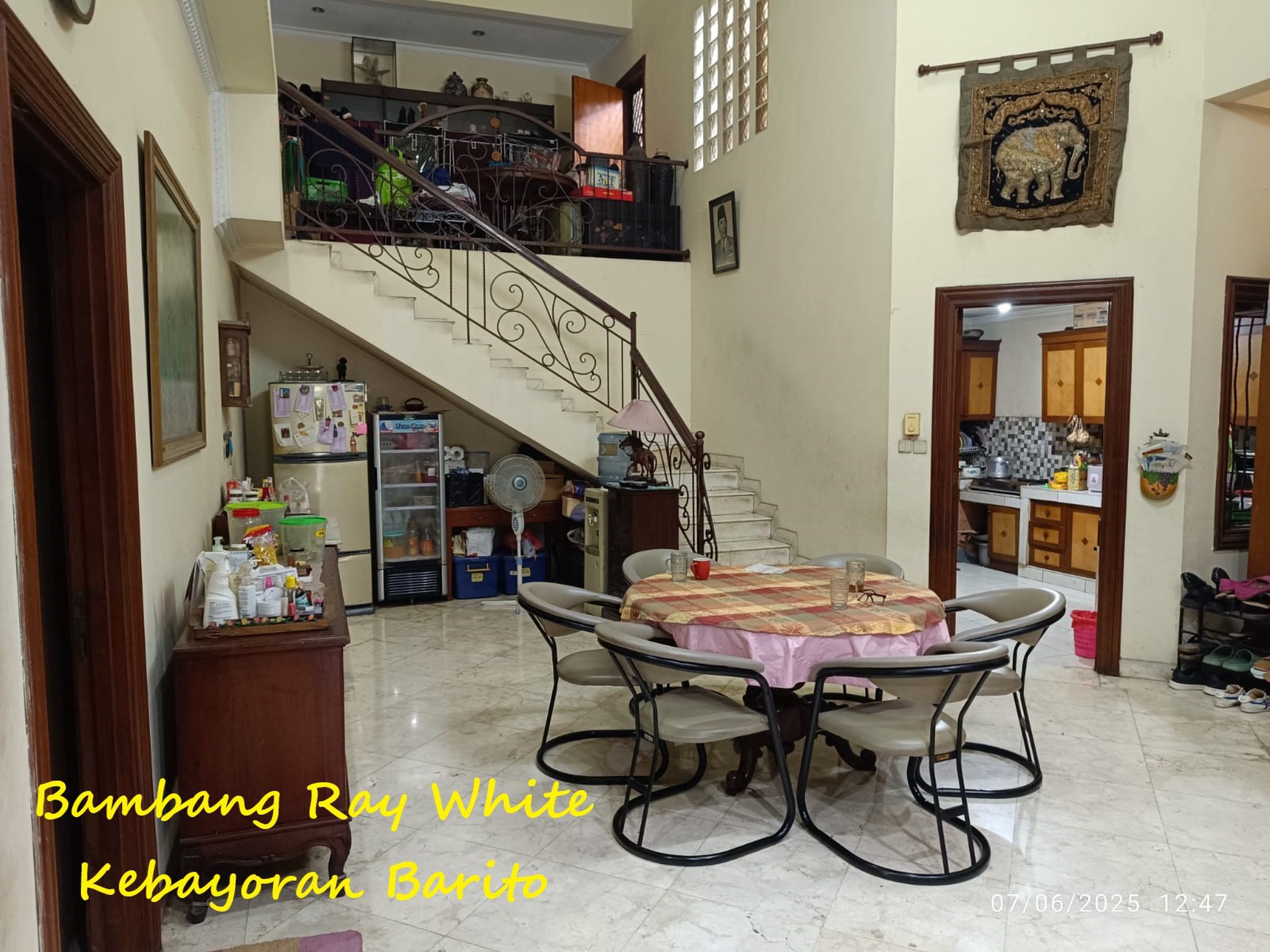 Dijual Rumah 2 Lantai Beserta Kos-Kosan di Bendungan HIlir, Jakarta Pusat