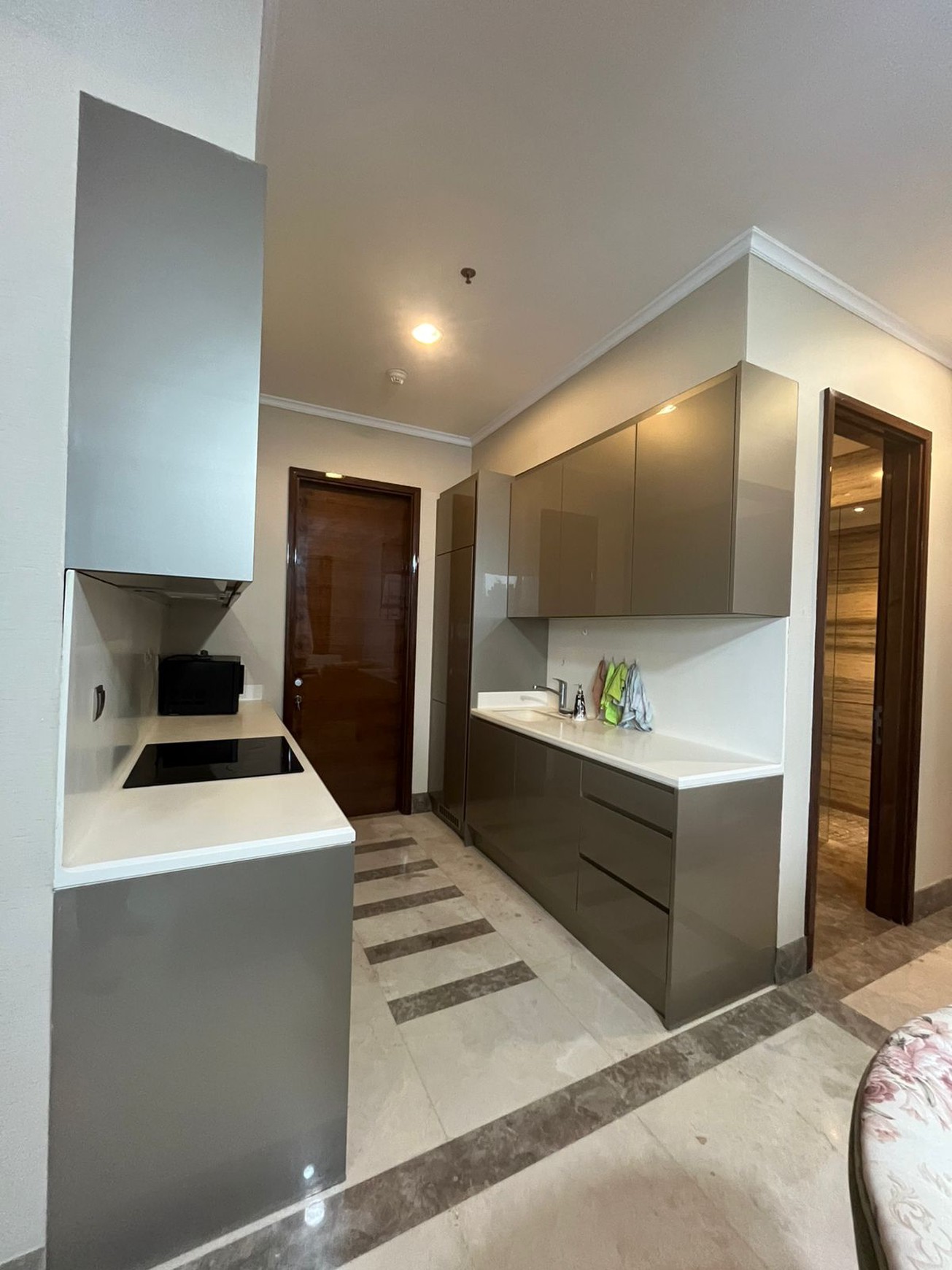 3BR Beautifully decorated apartment with all of its furnishings in District 8 Apt