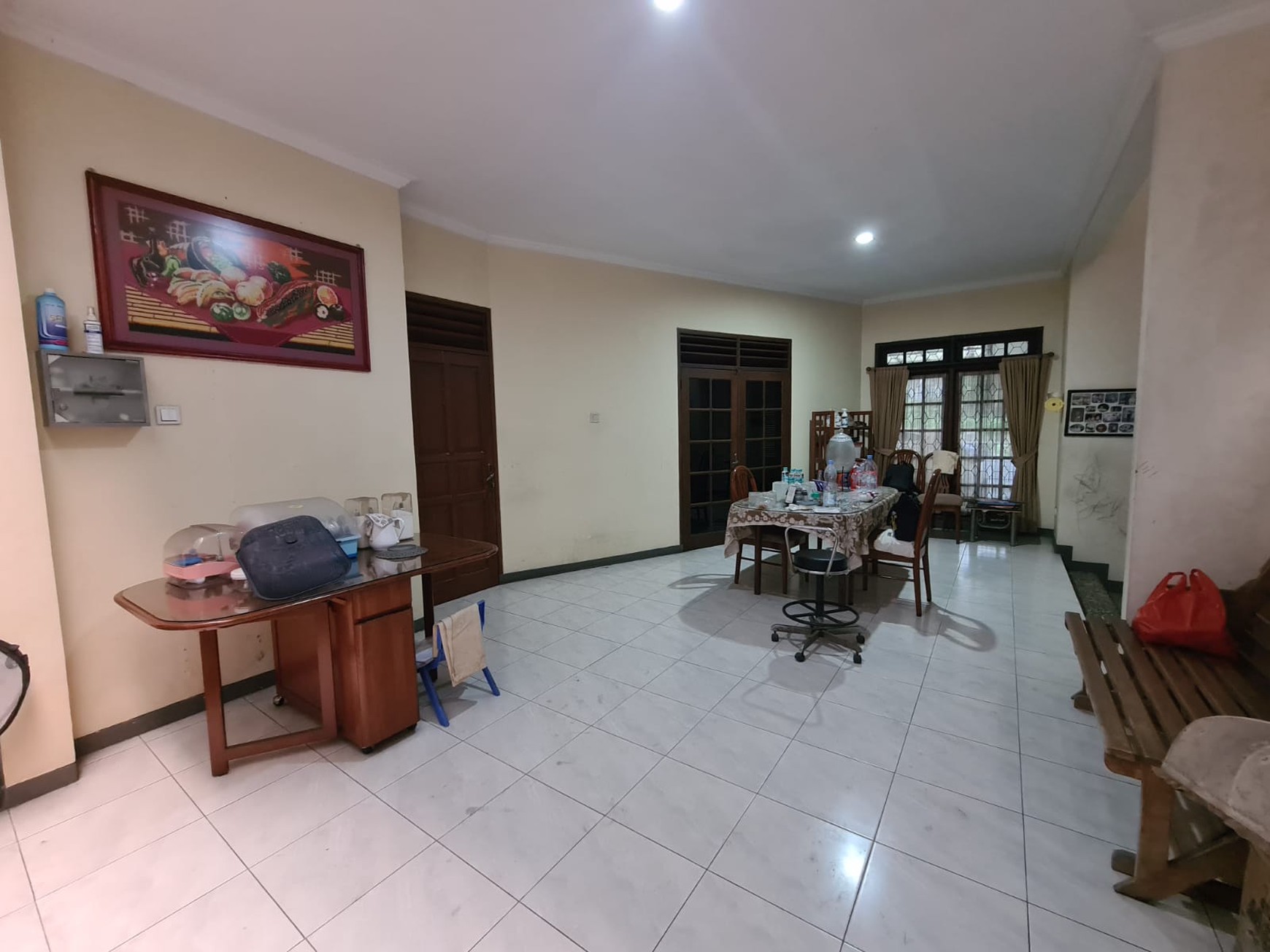 Rumah Luas 2 Lantai di Ciputat Lokasi Strategis dengan Harga Terbaik