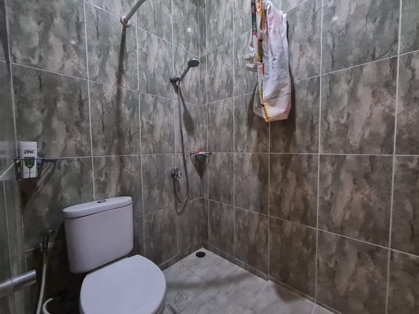 Rumah Luas 2 Lantai di Ciputat Lokasi Strategis dengan Harga Terbaik