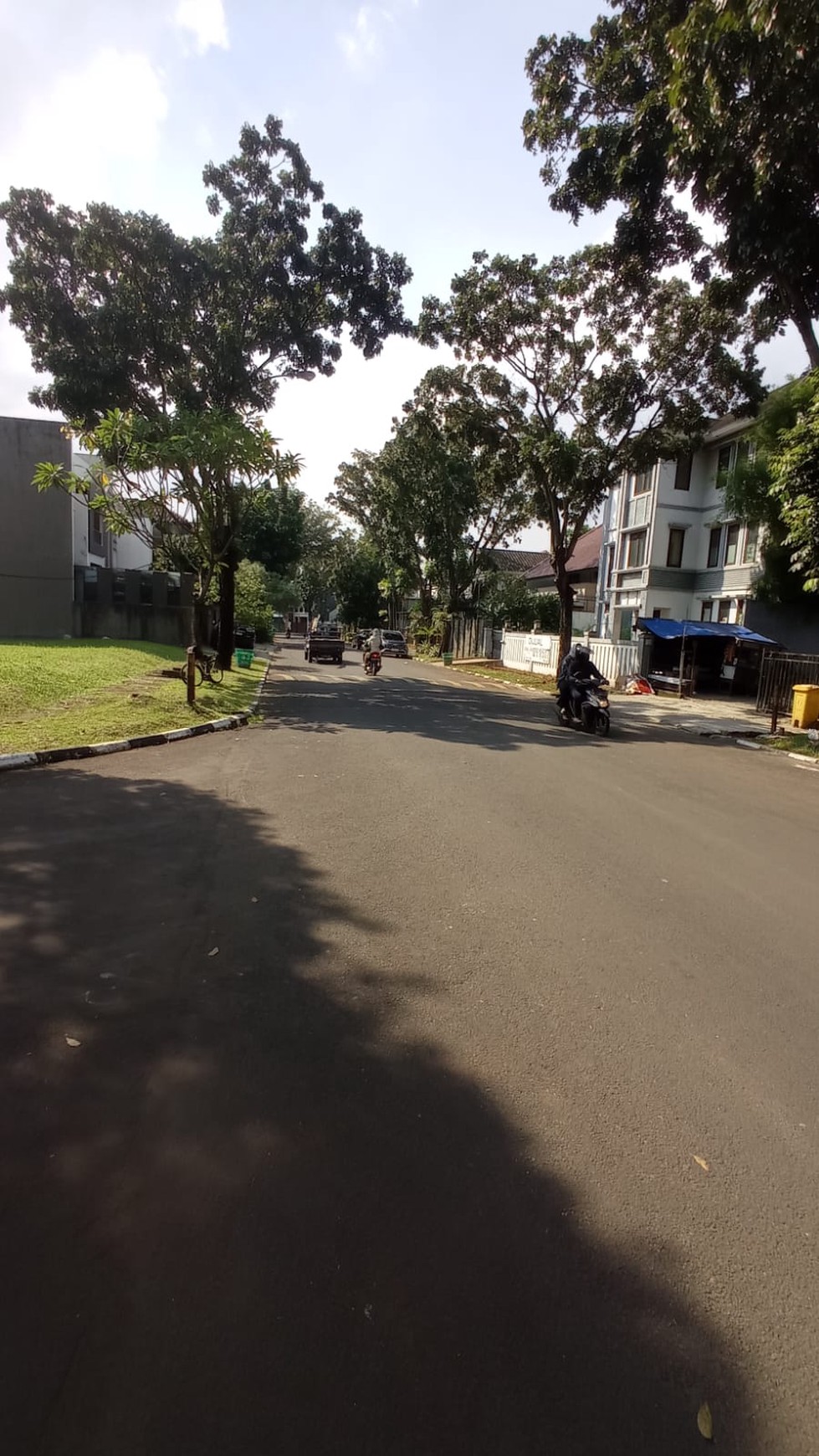 Kavling Hoek Siap Bangun di Puspita Loka BSD Dekat Tol