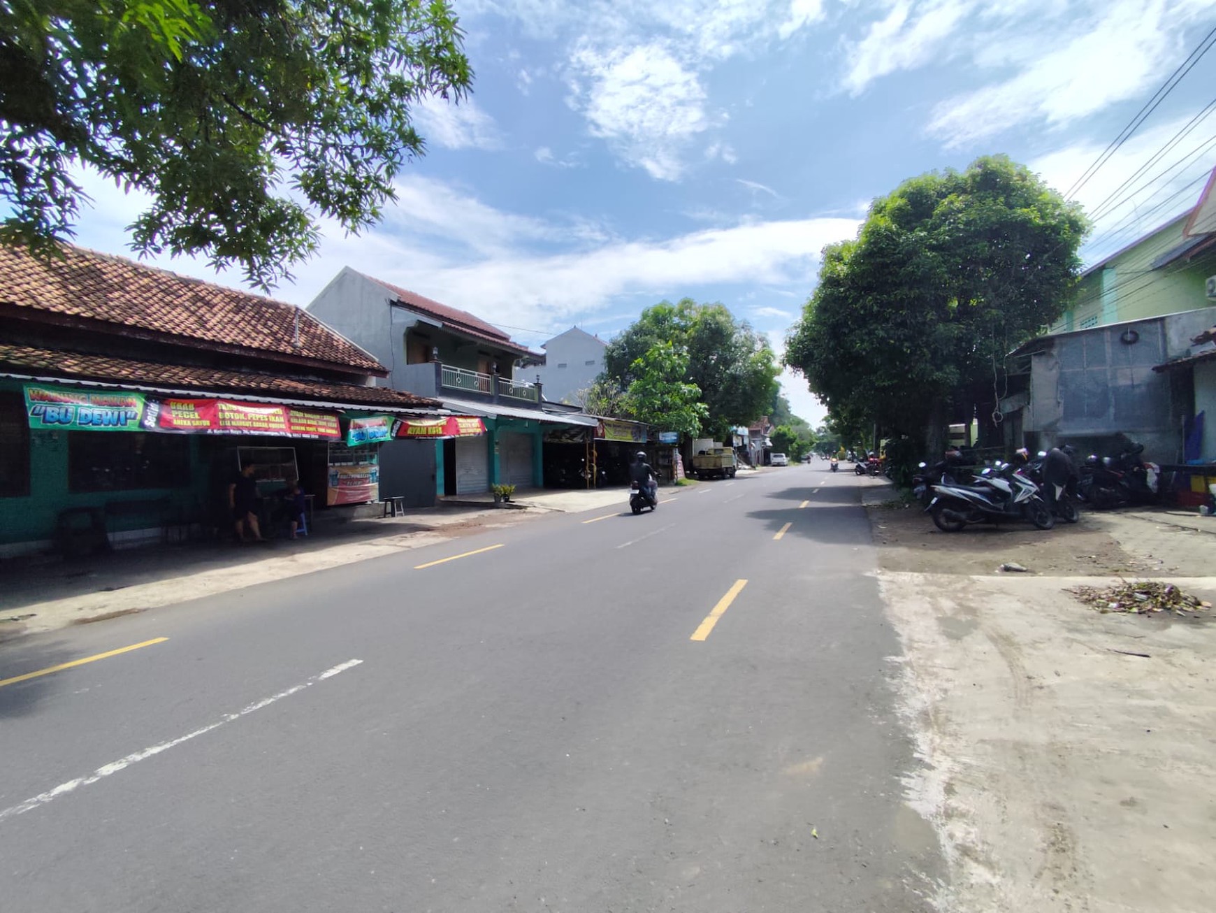 Ruang Usaha 168 Meter Tengah Kota Dekat Gembira Loka Zoo Rejowinangun kotagede Yogyakarta