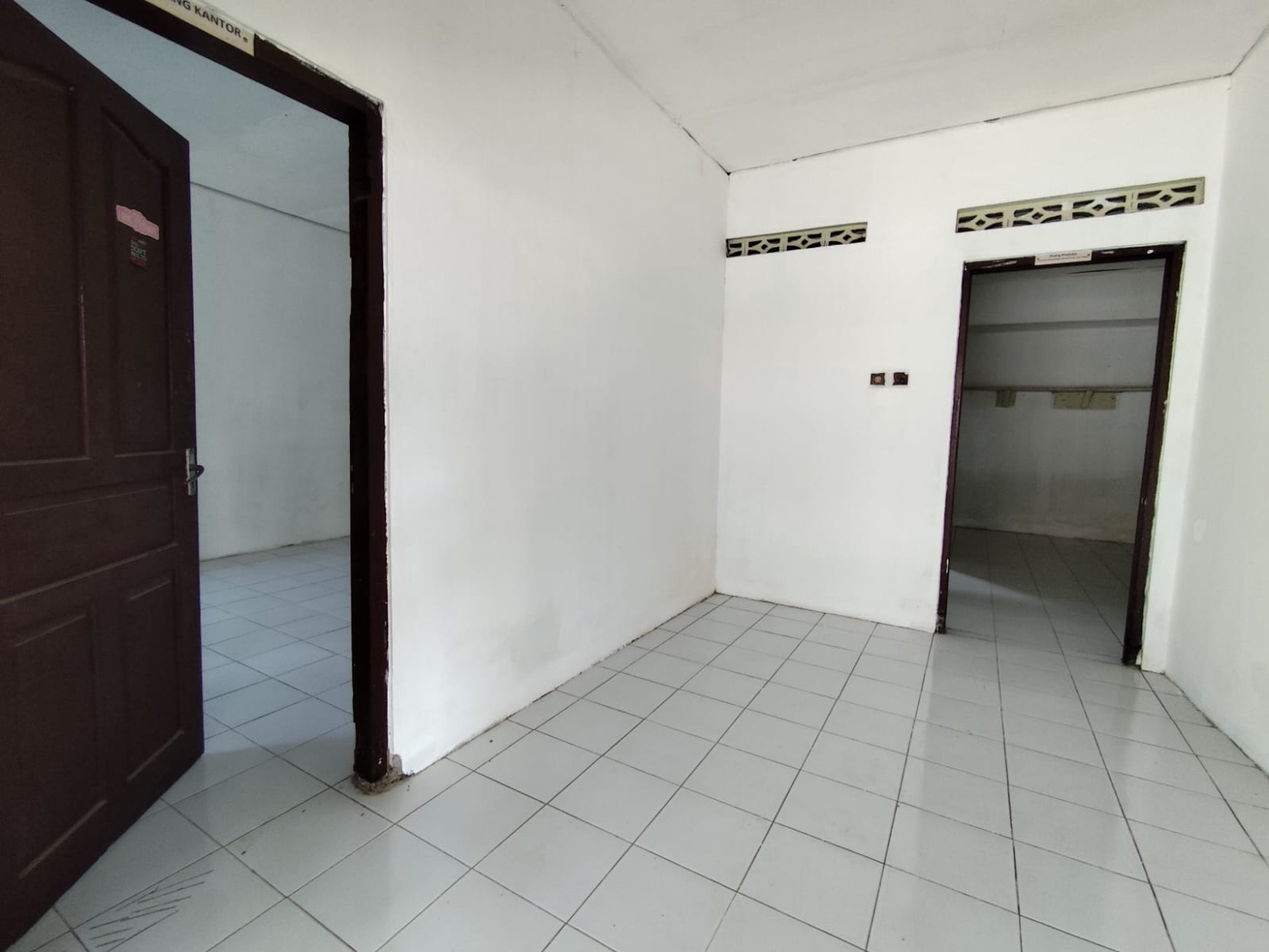 Ruang Usaha 168 Meter Tengah Kota Dekat Gembira Loka Zoo Rejowinangun kotagede Yogyakarta