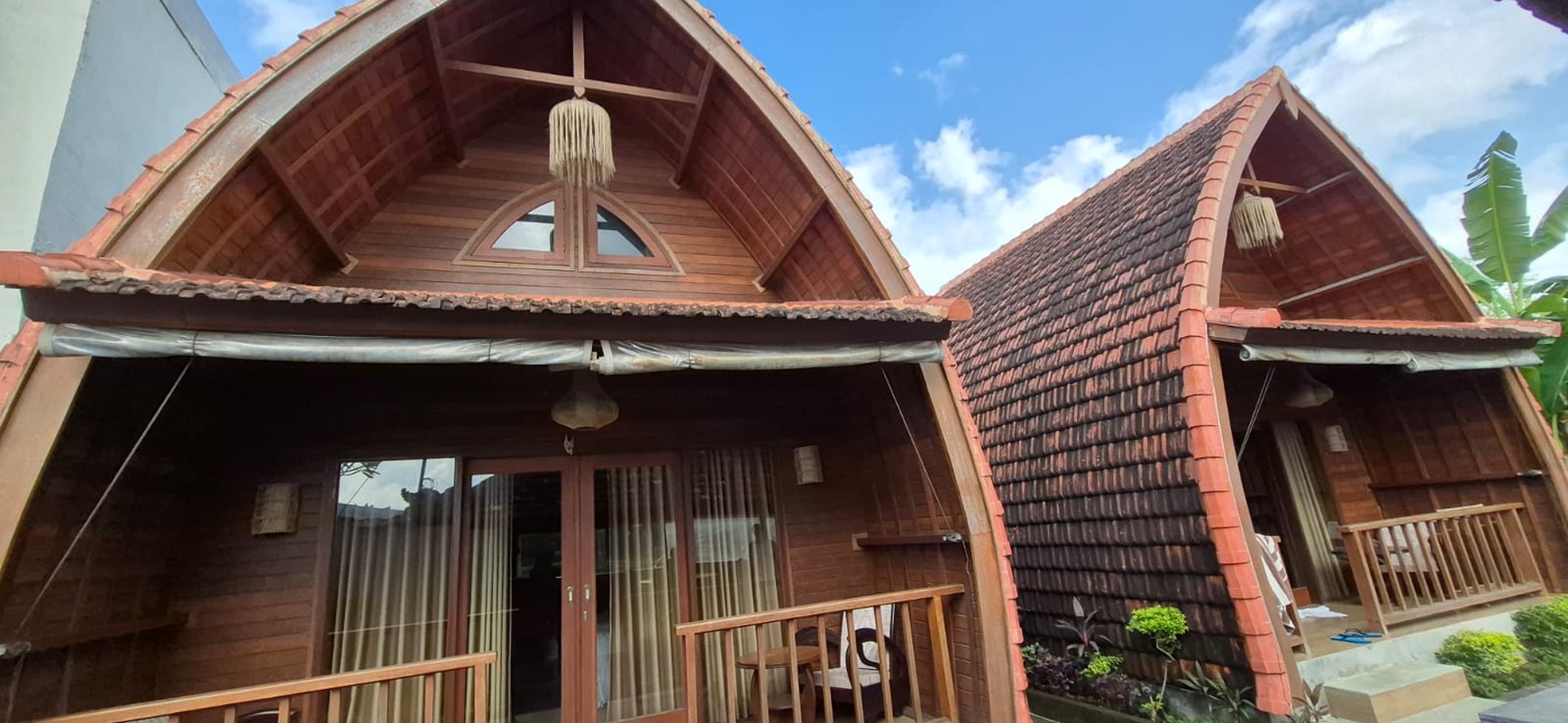 Rental - Natural villa rent with the rice field view in prime area Berawa, Canggu, Bali!