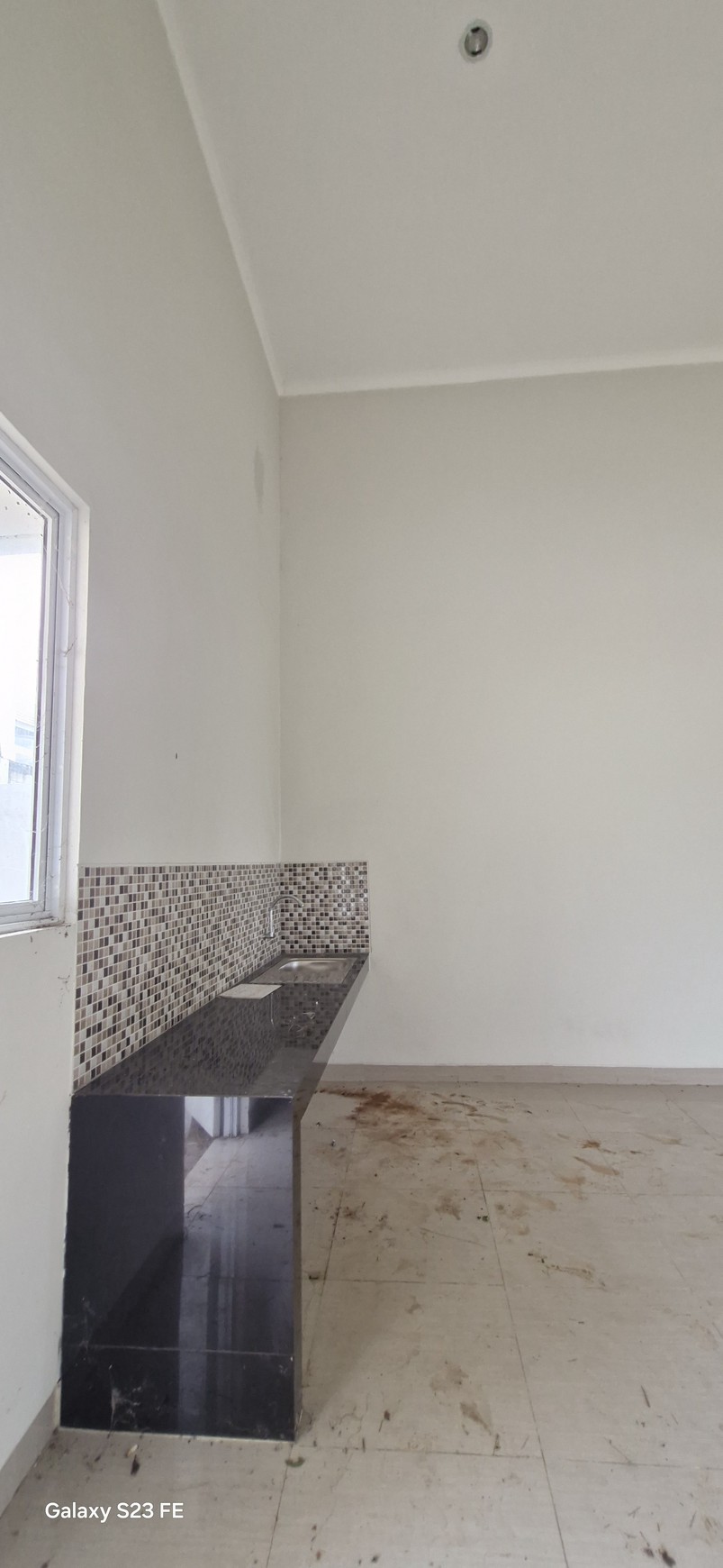 Rumah Cantik Luas Satu Lanti di Citra Land Cibubur 