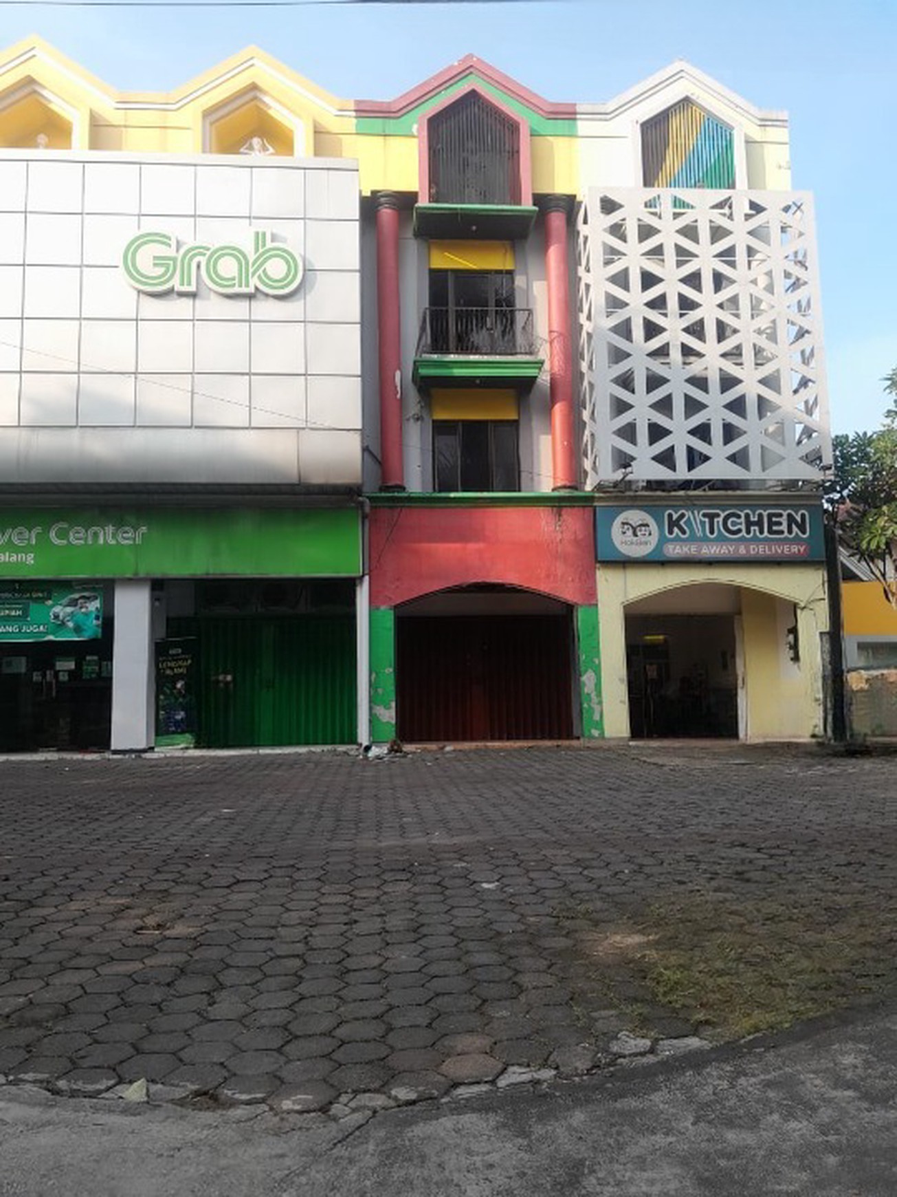 Ruko 3 Lantai Jalang Dieng, Sebelah KantorGRab Malang dan Hokben