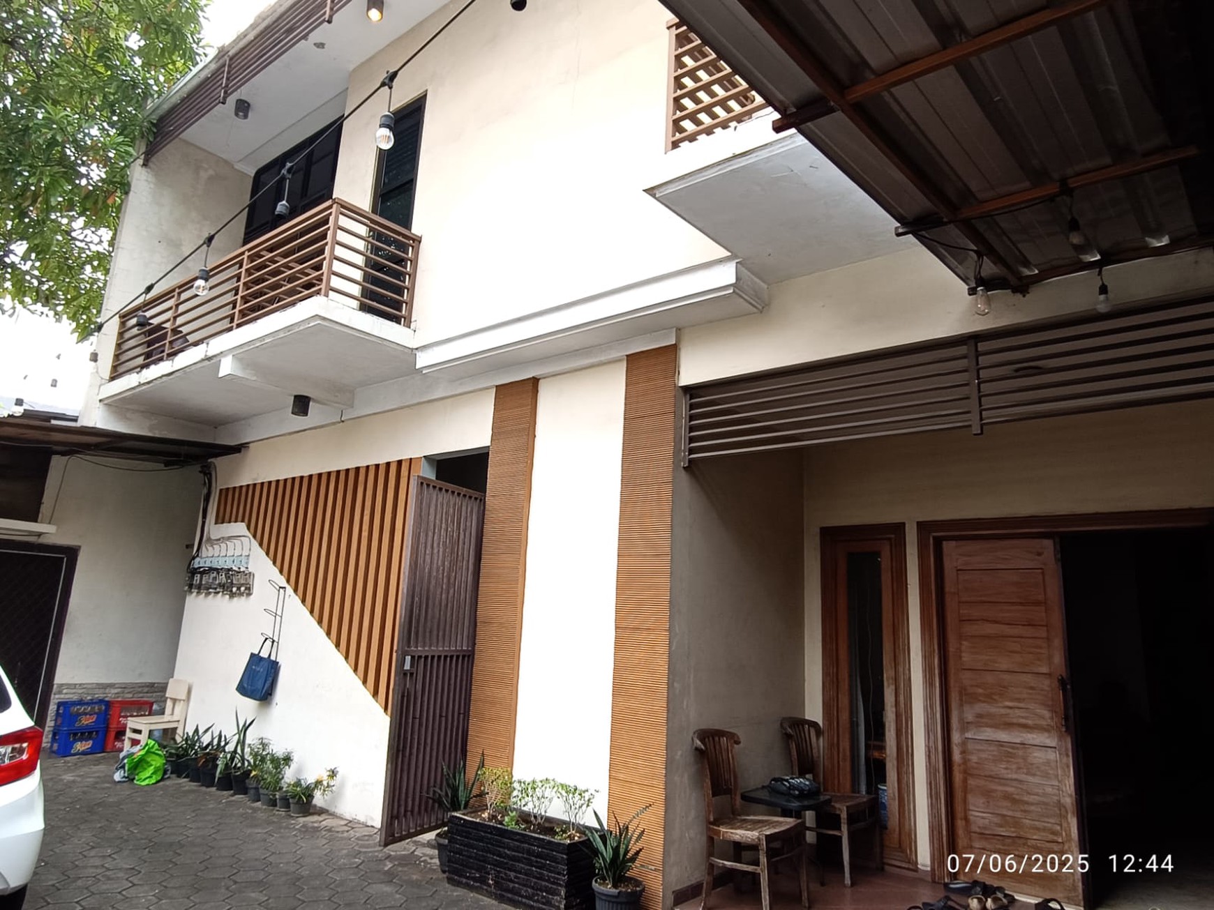 Dijual Rumah 2 Lantai dan Kost 8 Kamar di Kawasan Bendungan Hilir