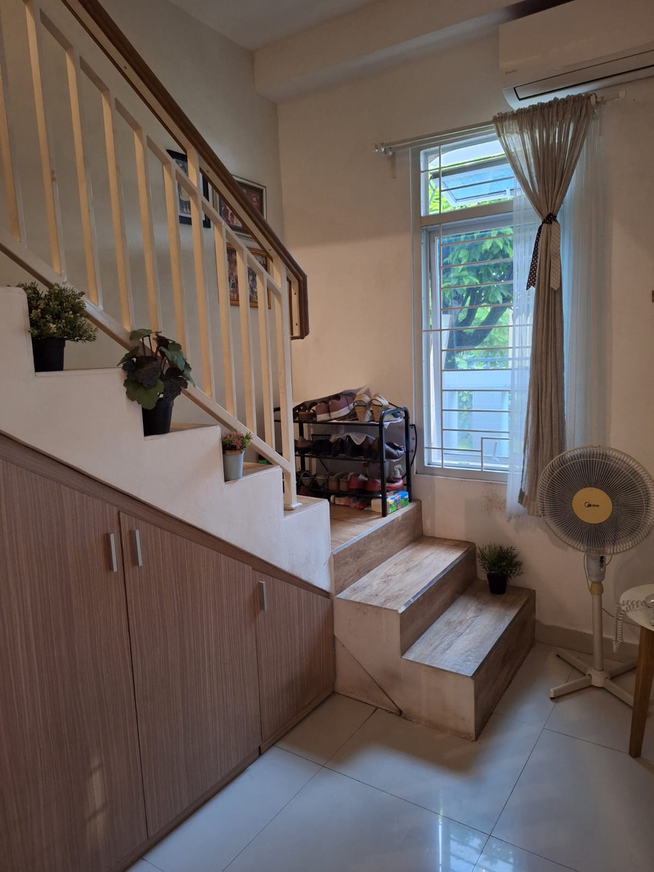 Rumah Manis Fully Furnished Siap Huni Area Bintaro Jaya Sektor 4