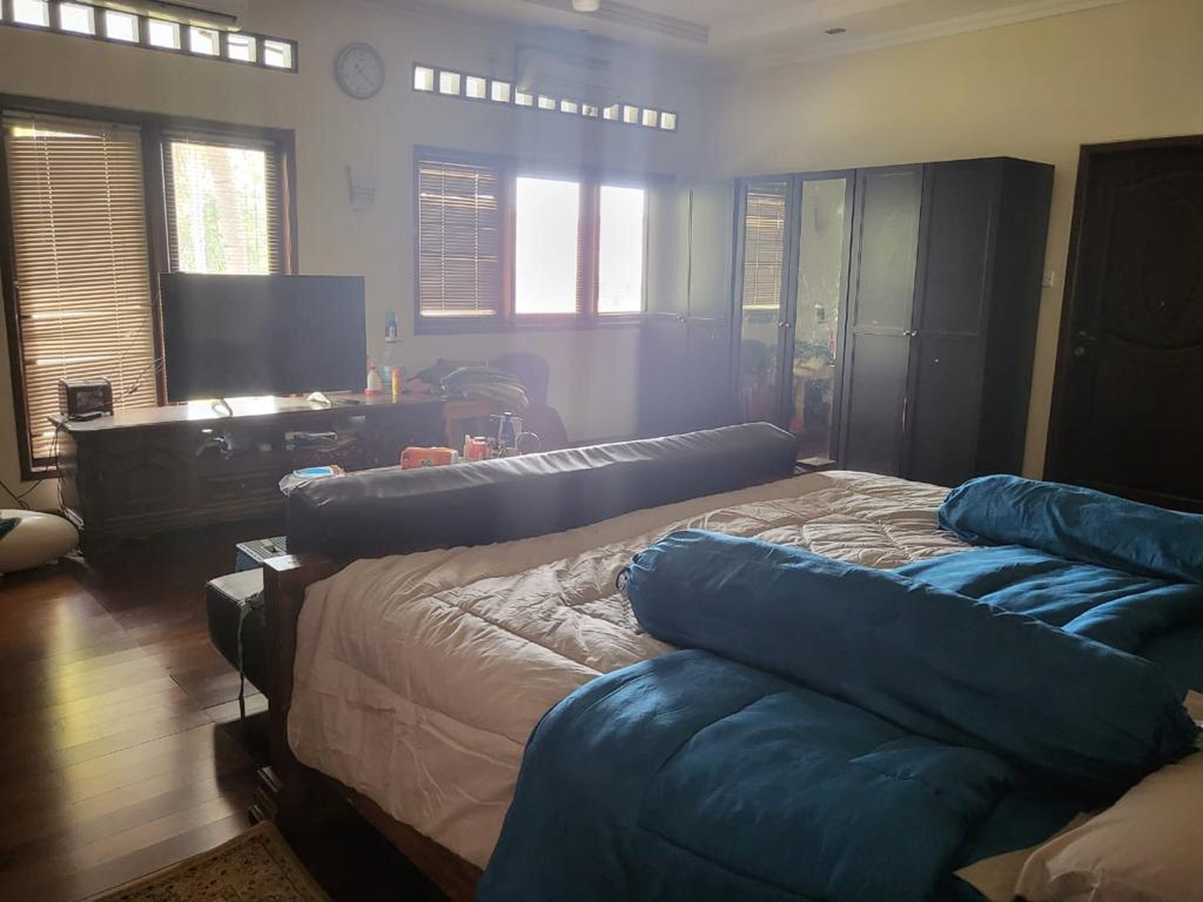 DI JUAL CEPAT - RUMAH HUNI SANGAT ASRI DAN NATURAL