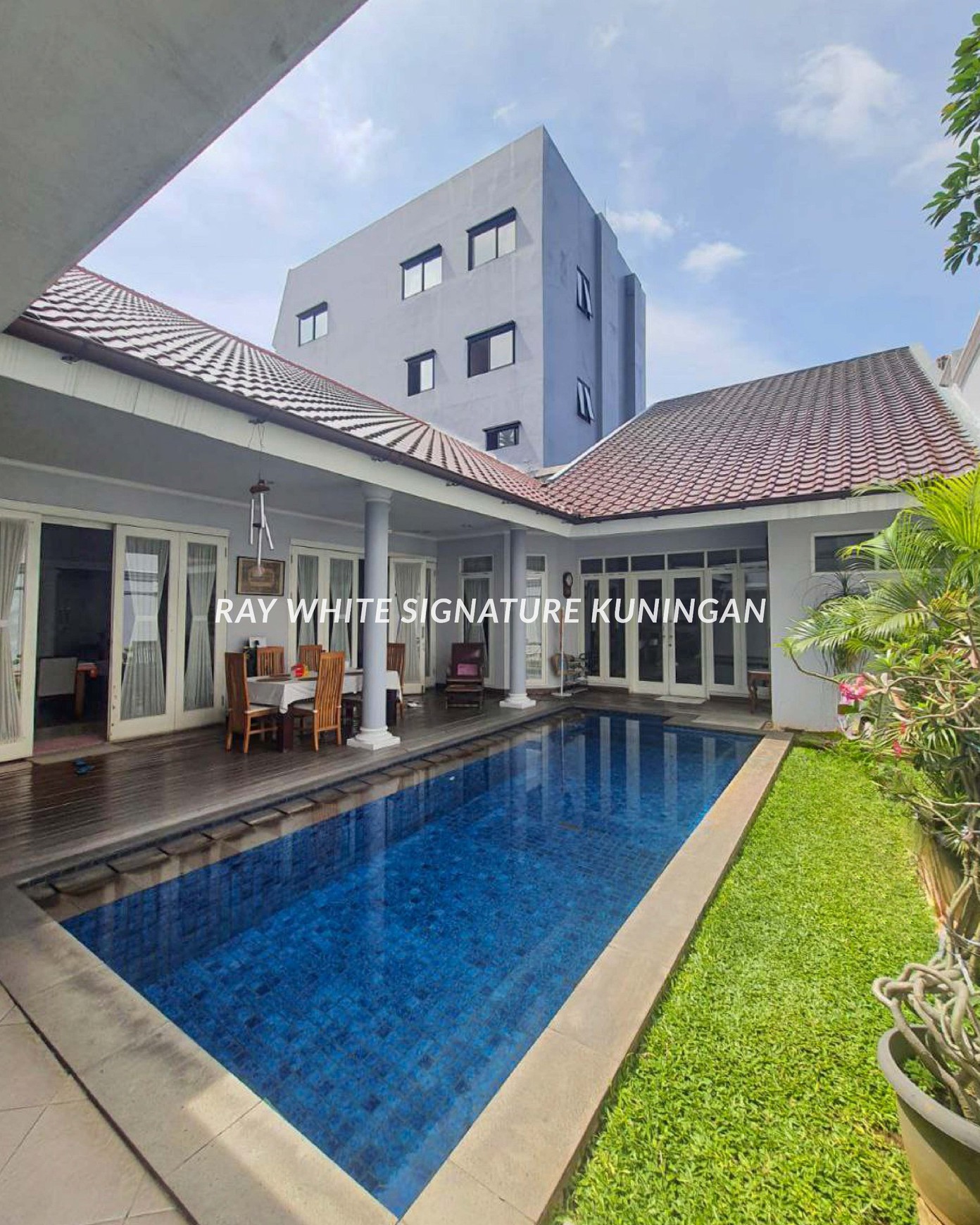 Dijual Rumah Tenang dan Nyaman dengan Lokasi Premium di Cipete