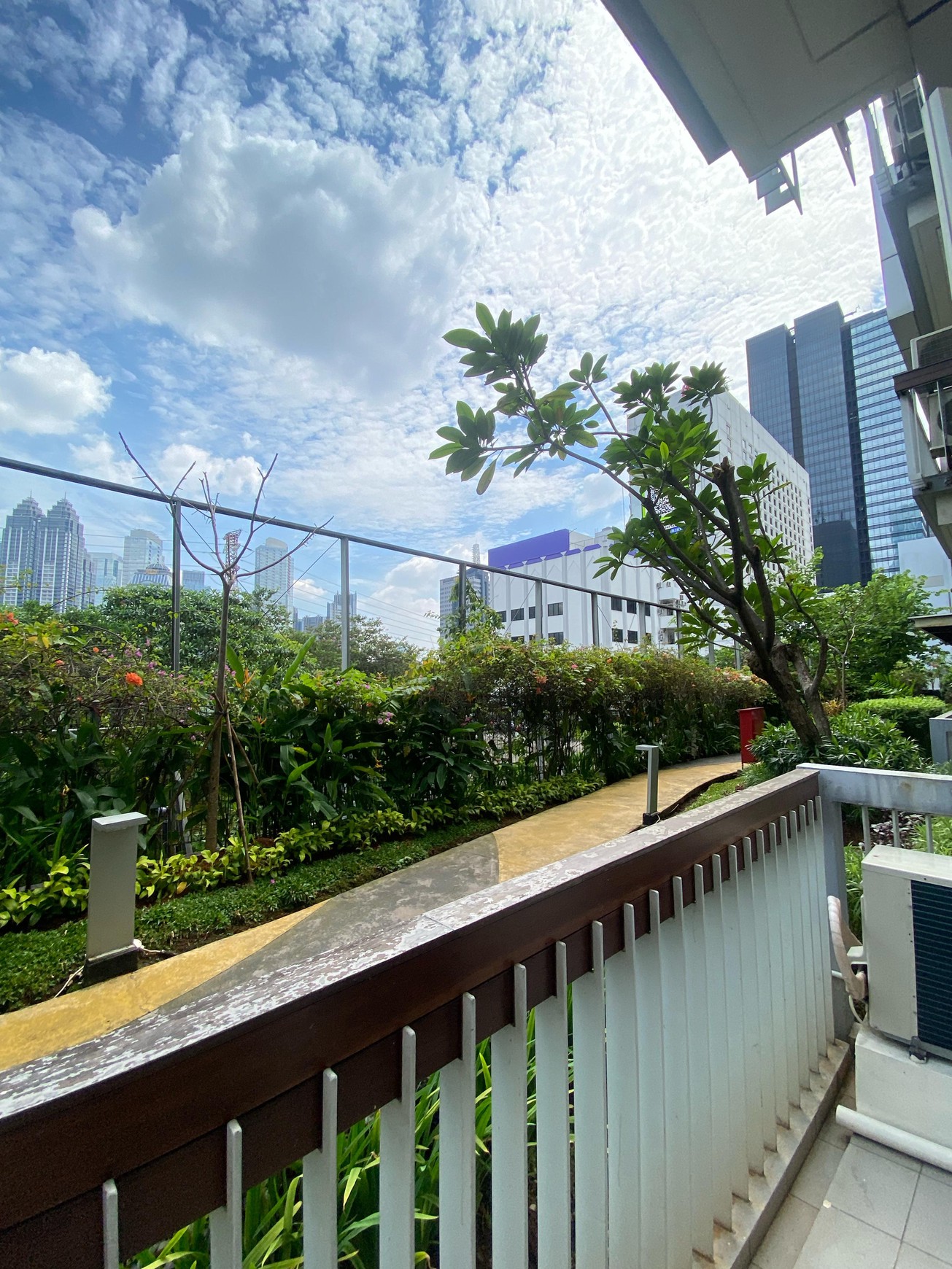For Sale Pearl Garden Resort Apartment Newly Renovated Unit