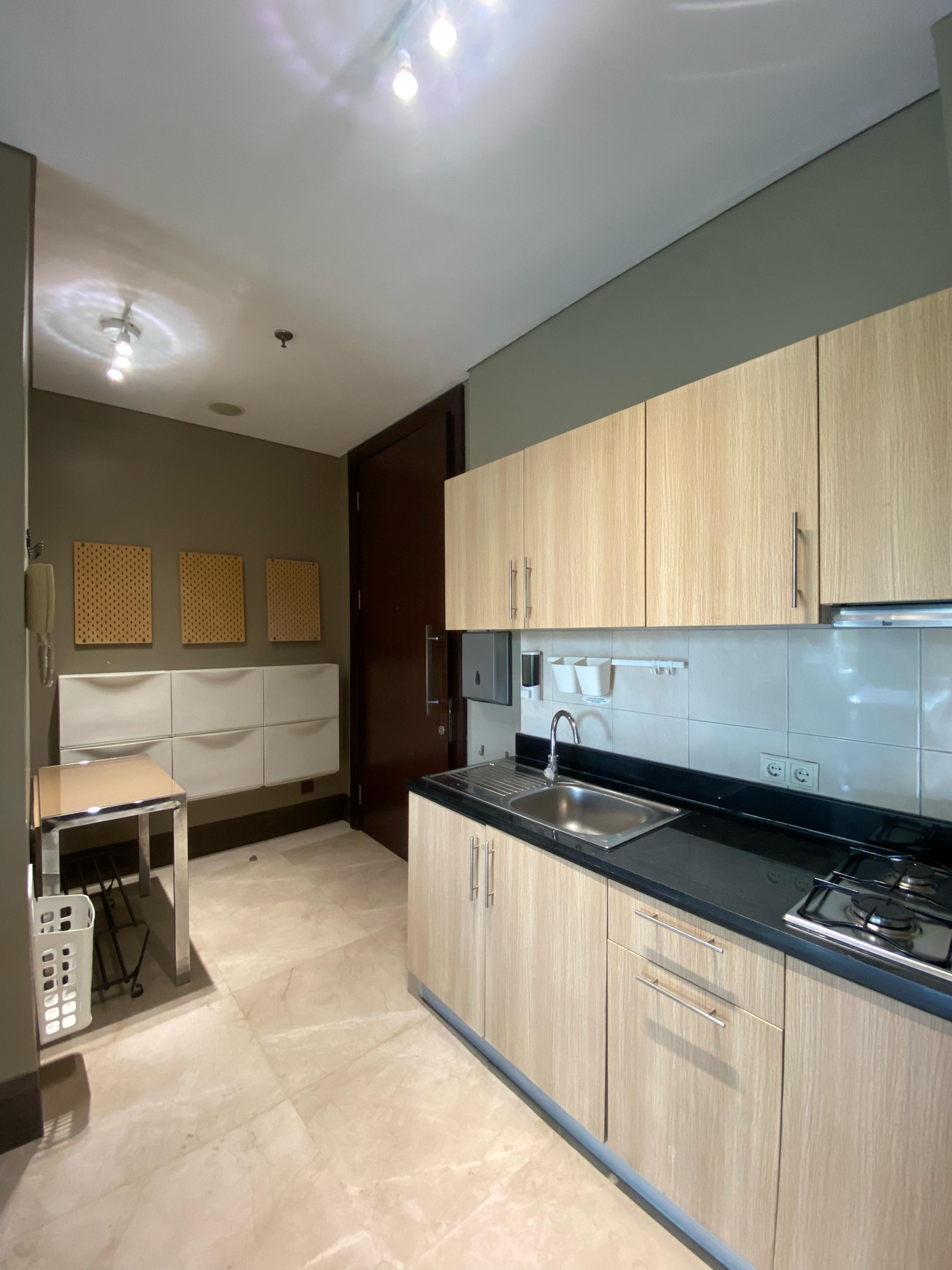For Sale Pearl Garden Resort Apartment Newly Renovated Unit