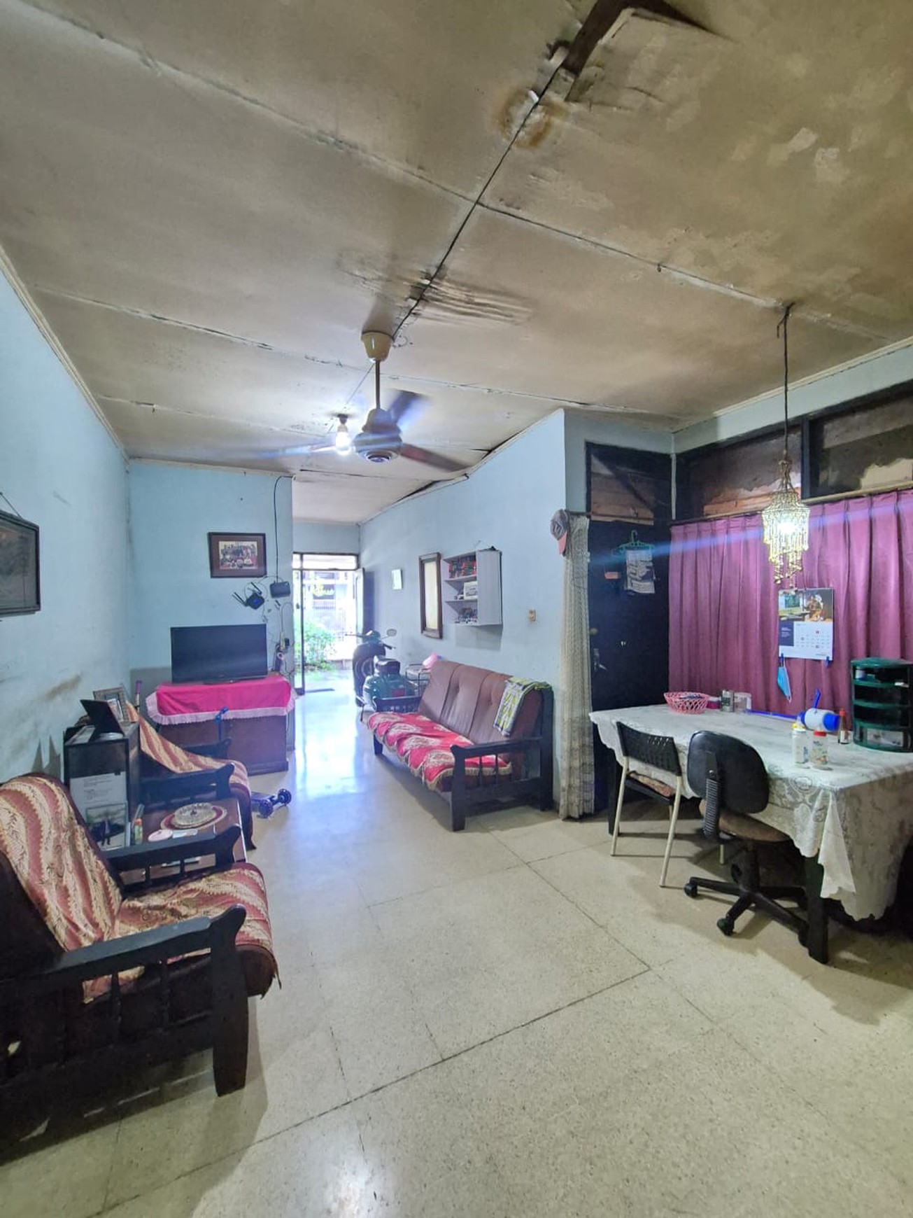 Rumah Hitung Tanah Area Cipete