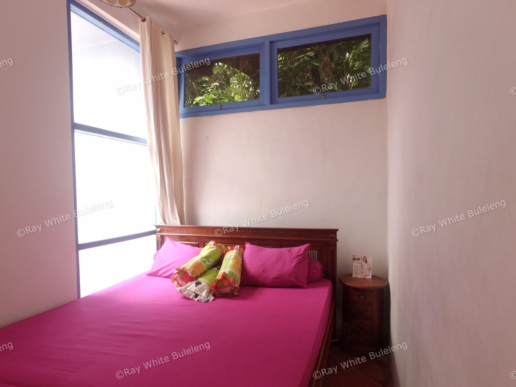 Unique villa for rent 5 minutes to the beach and 5 minutes to central Lovina