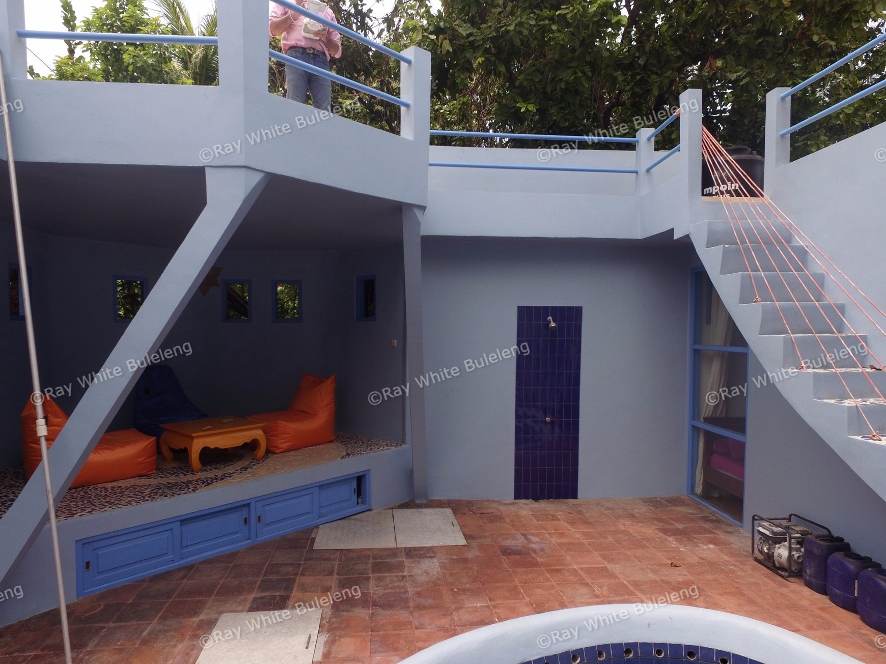Unique villa for rent 5 minutes to the beach and 5 minutes to central Lovina