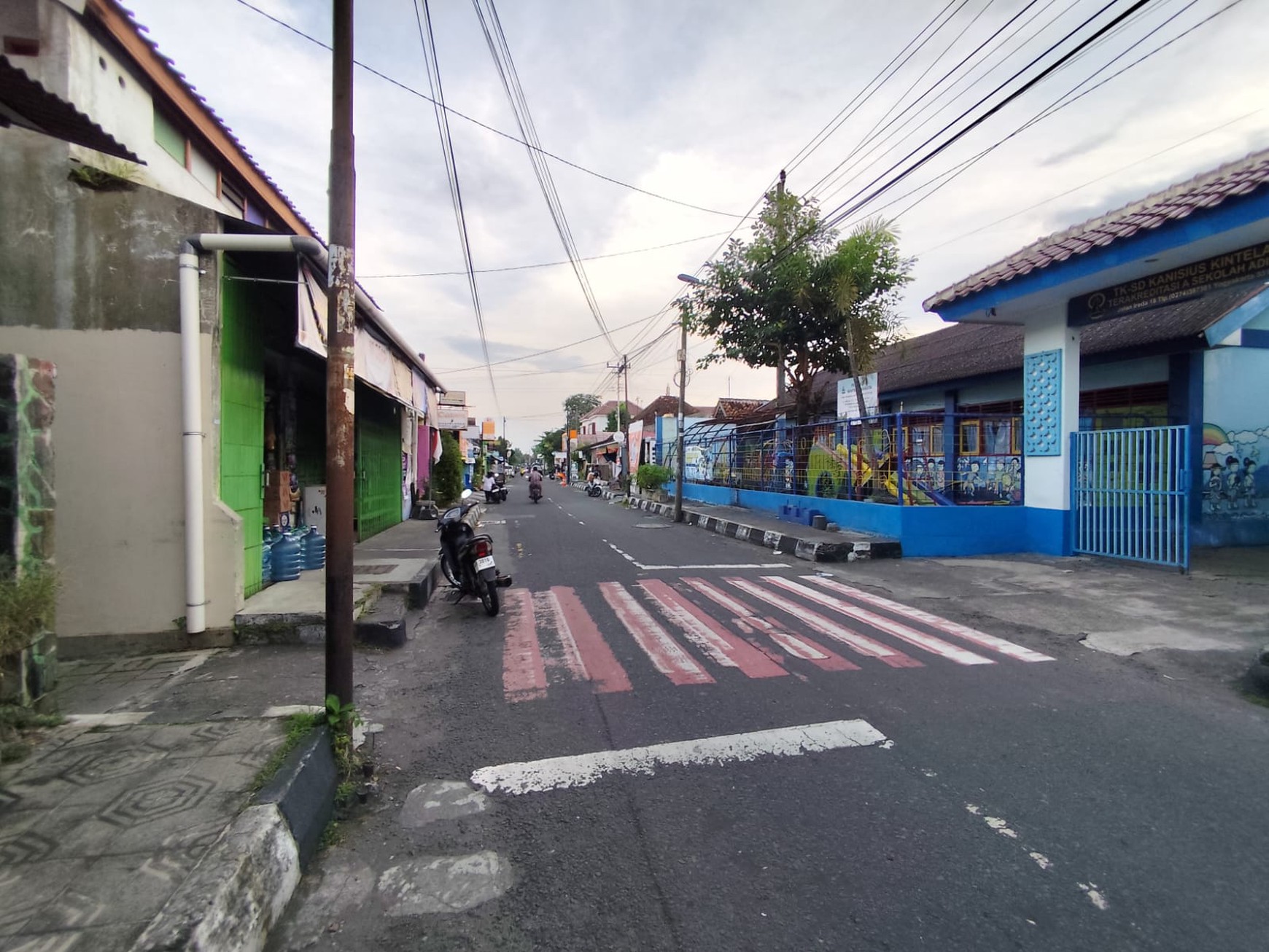 Dijual Rumah 2 Lantai Lokasi Keparakan Dekat Kraton Yogyakarta