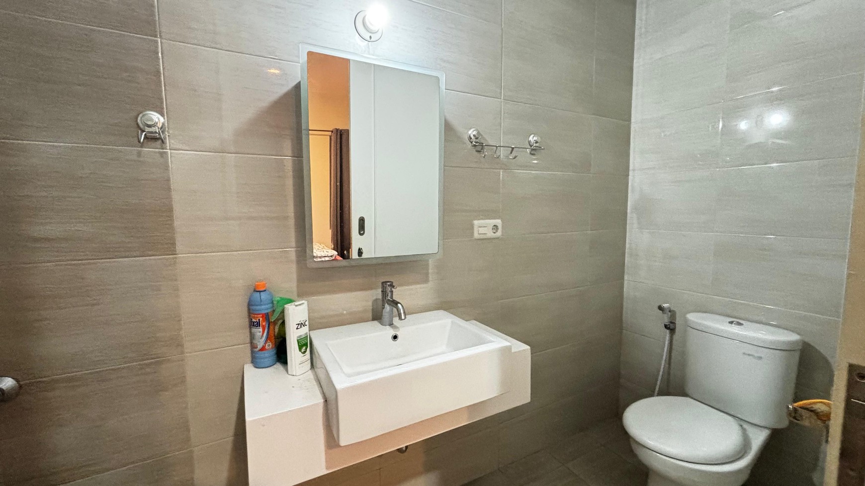 Rumah 3 Lantai Harga 2 Lantai Cluster Chiara Suvarna Sutera Tangerang