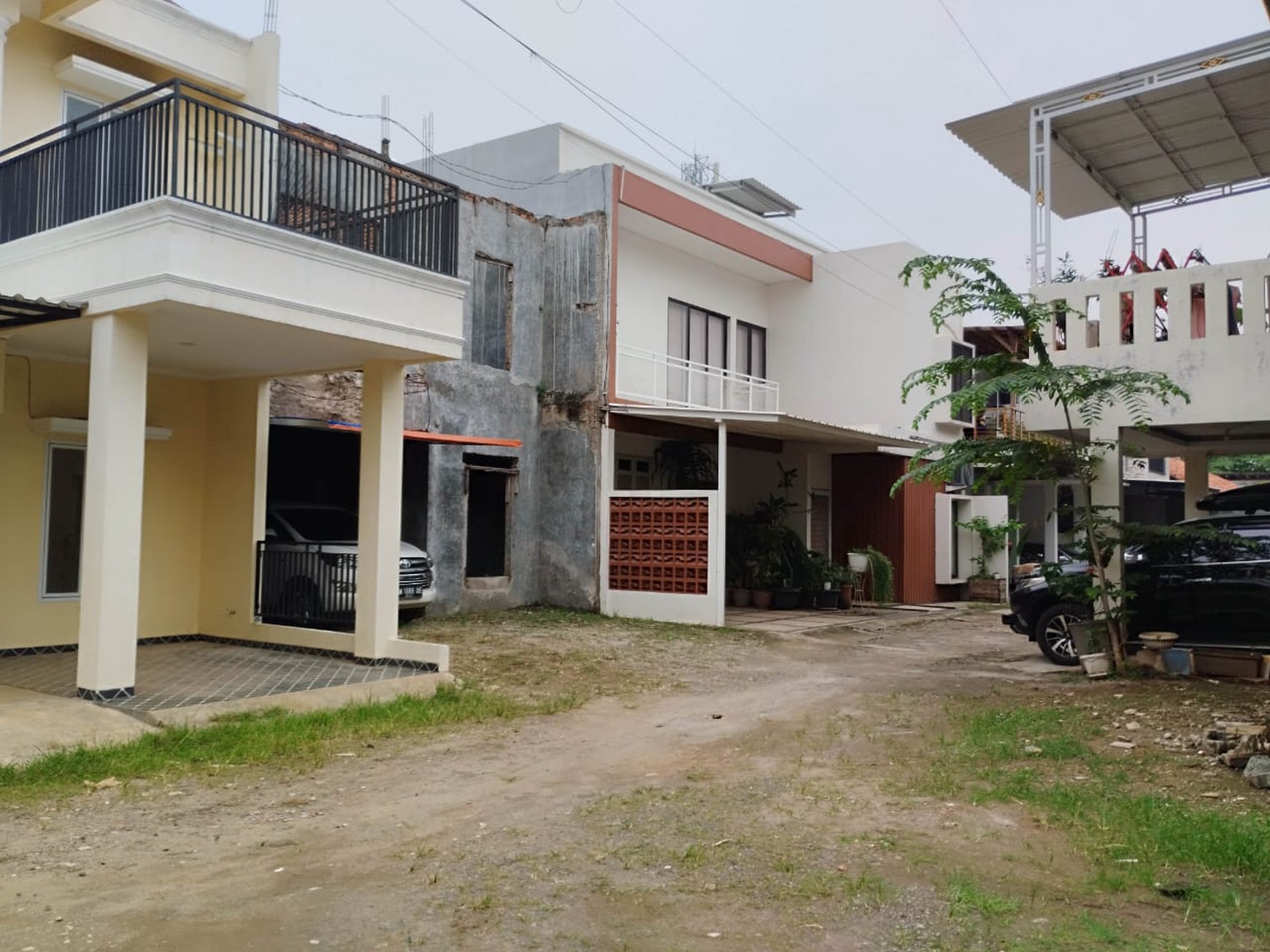 Rumah Minimalis dalam Cluster di Pondok Aren