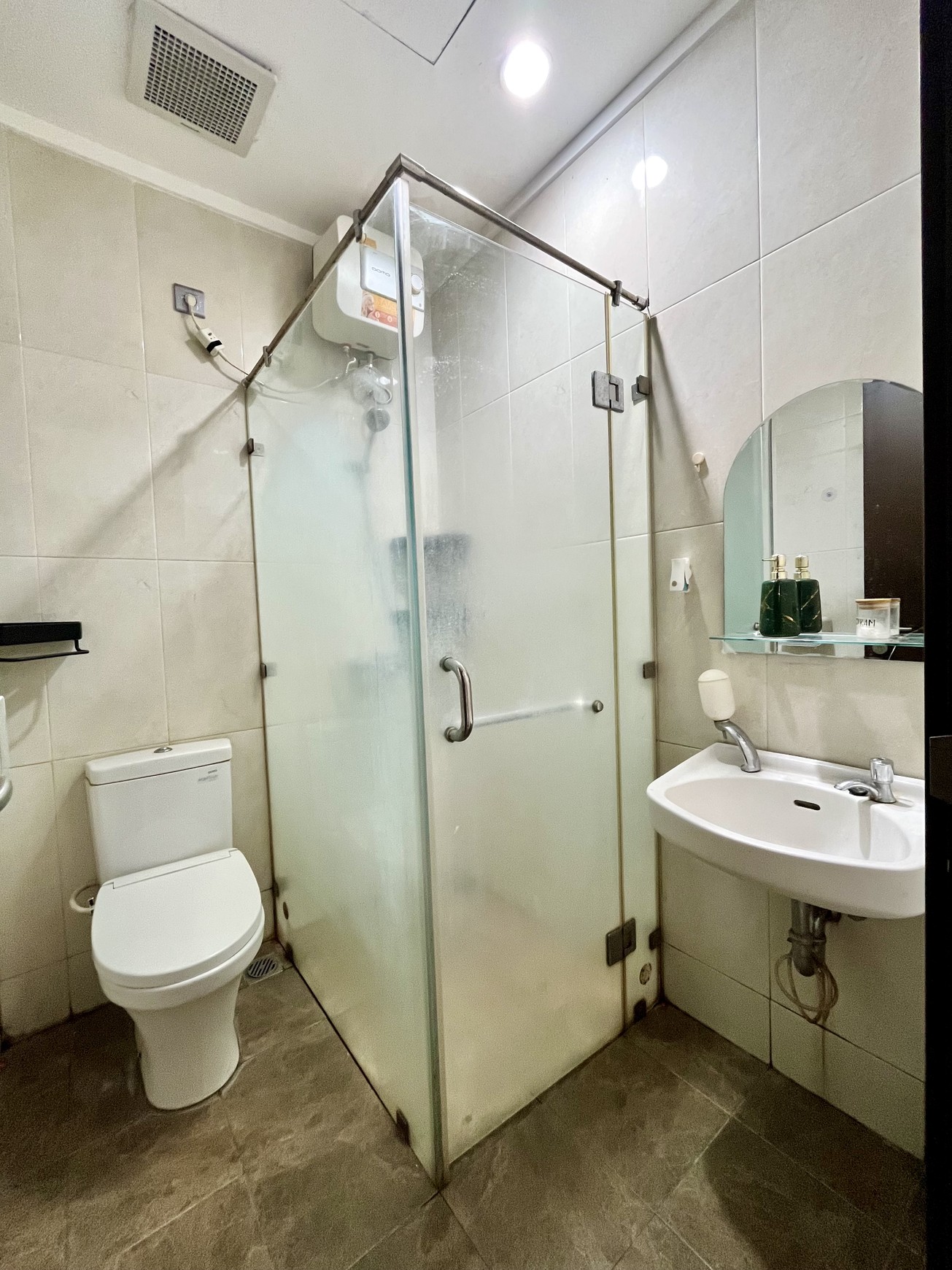 Rumah Minimalis Siap Huni Dalam Cluster Di Bintaro Sektor 7.