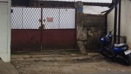 DISEWAKAN RUMAH KLASIK  DI SAYAP PAJAJARAN COCOK UNTUK USAHA