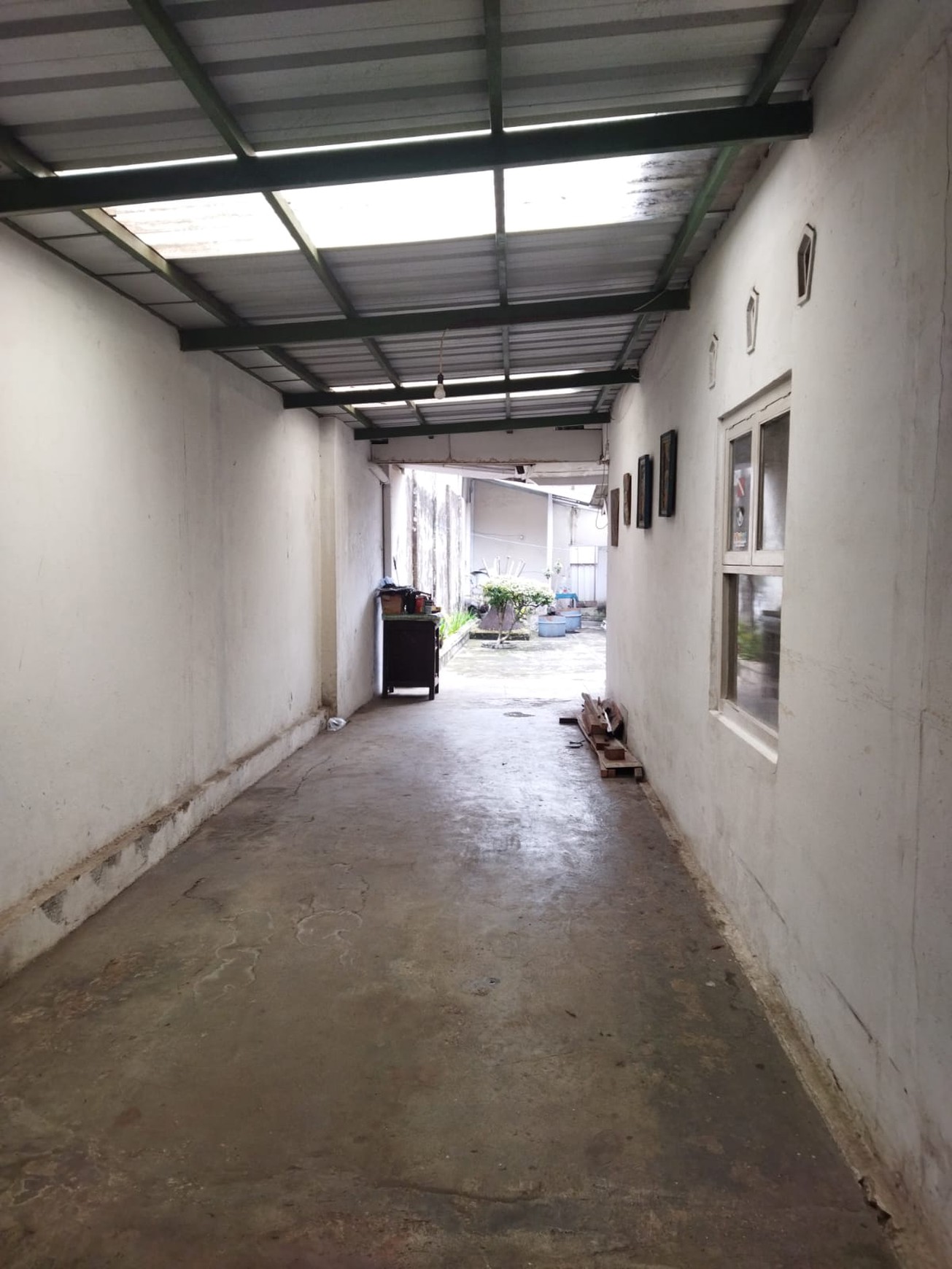 DISEWAKAN RUMAH KLASIK DI SAYAP PAJAJARAN COCOK UNTUK USAHA