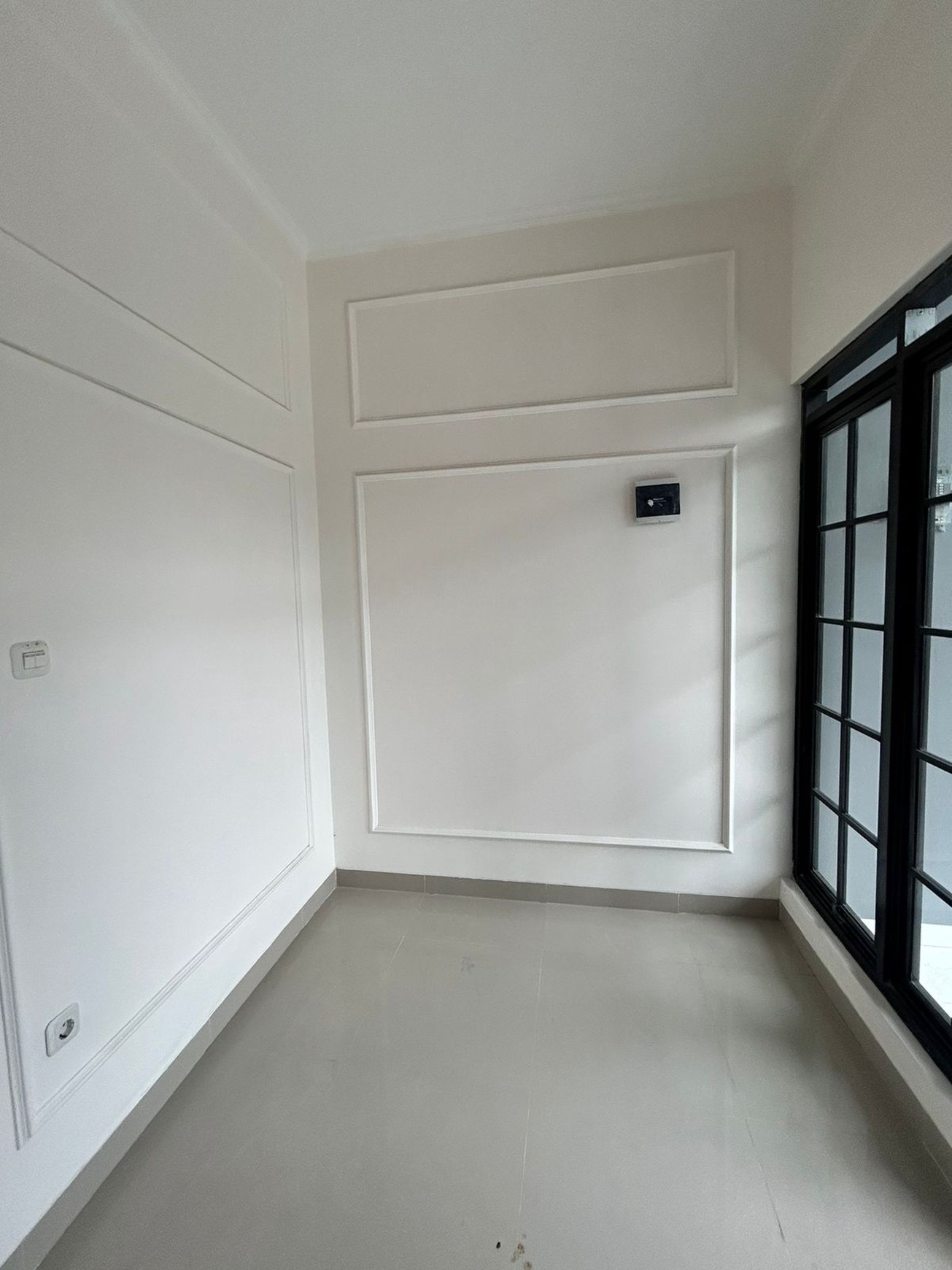 DIJUAL RUMAH BARU MEWAH DI SAYAP TURANGGA